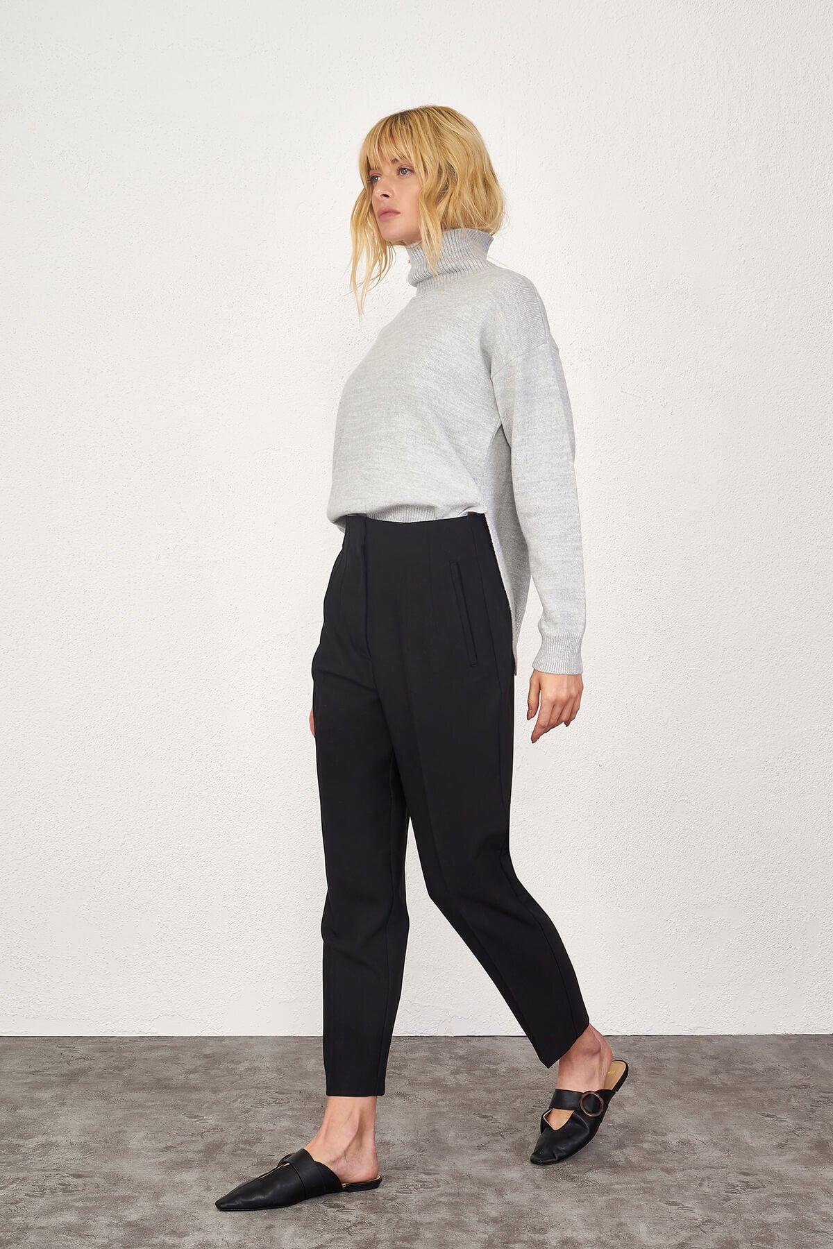 Dik Yakalı Kadın Triko Kazak - Gri (5) Sementa