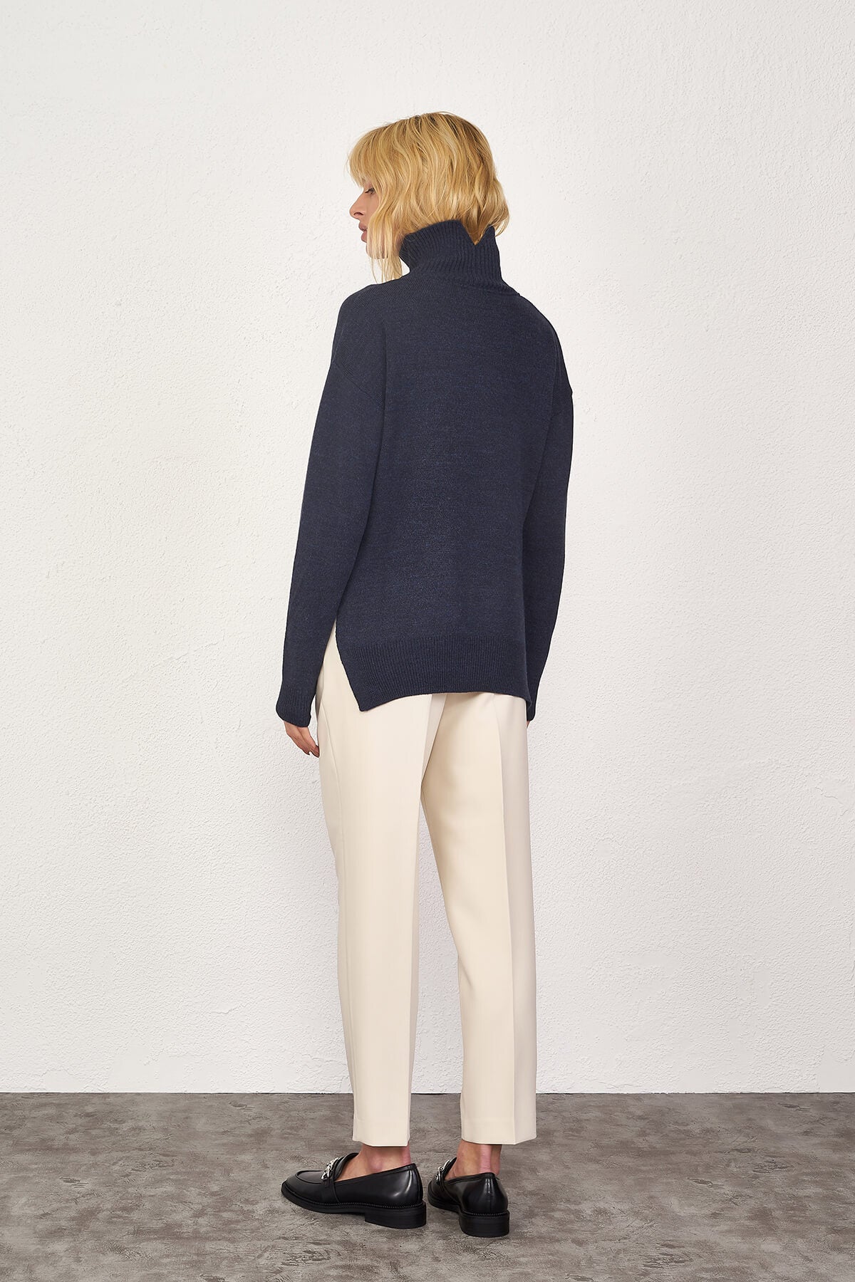 Dik Yakalı Kadın Triko Kazak - Lacivert (5) Sementa