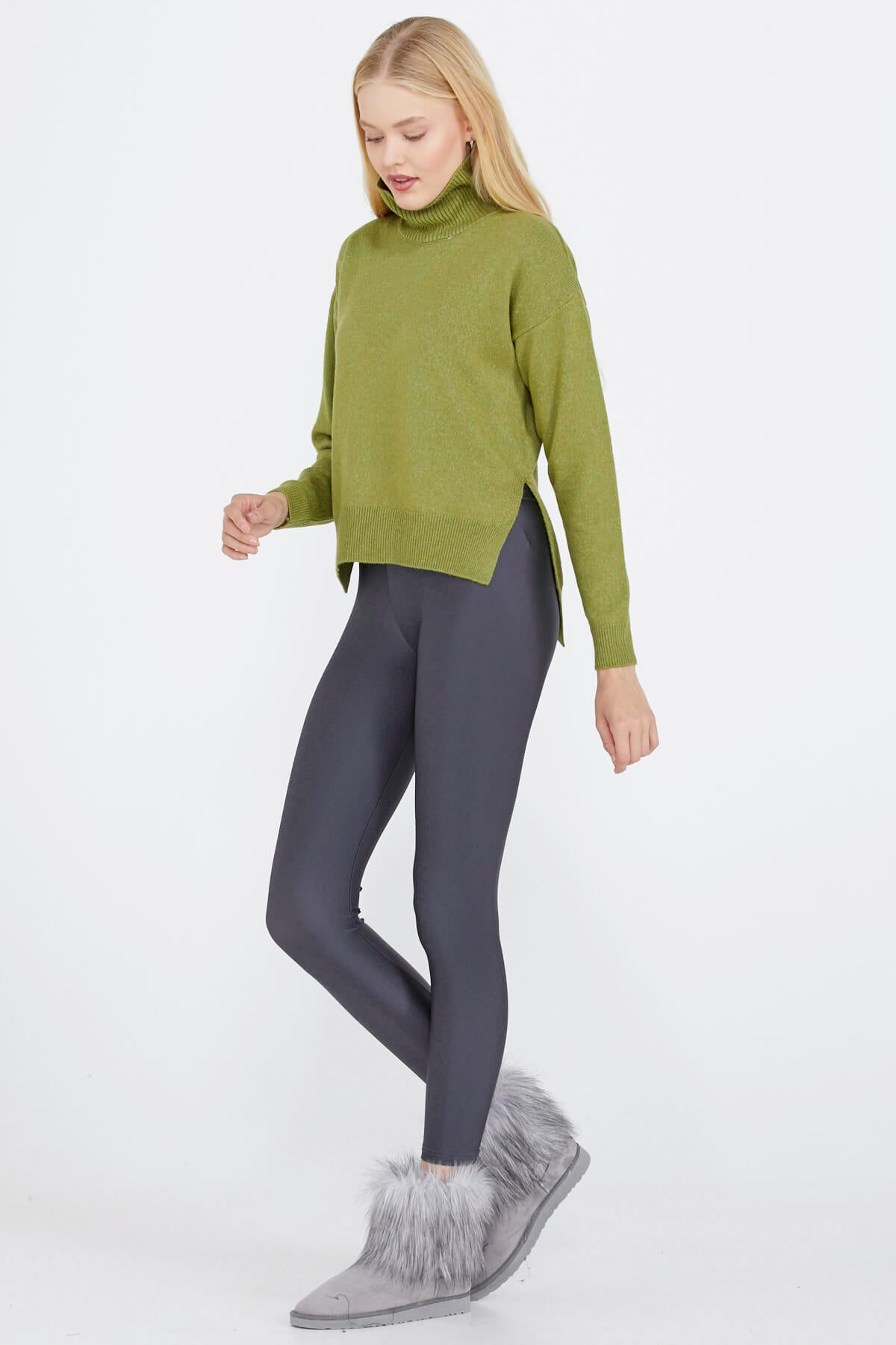 Dik Yakalı Kadın Triko Kazak - Yeşil (3) Sementa