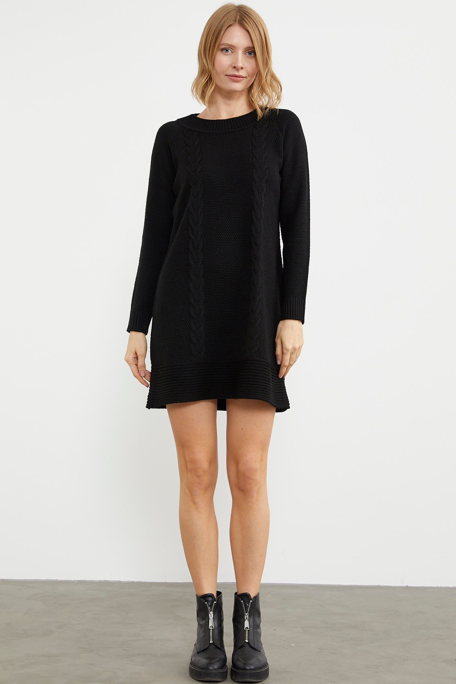 Diz Üstü Saç Örgü Motifli Triko Elbise - Siyah (1) Sementa