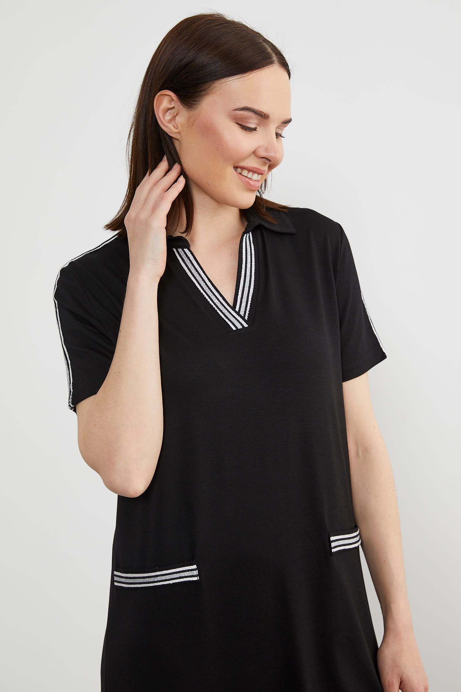 Dökümlü Açık Polo Yaka Elbise - Siyah (5) Sementa