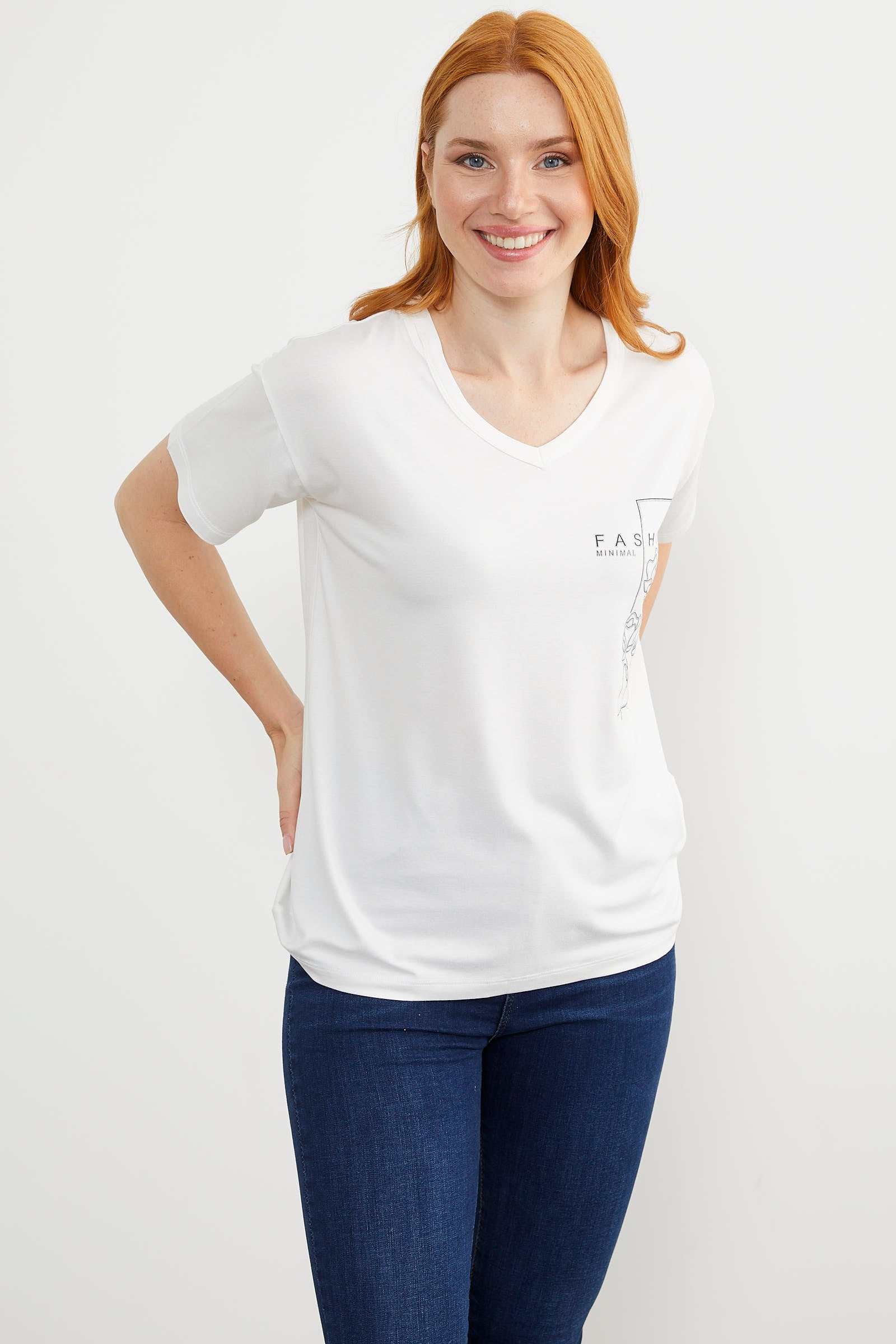 Dökümlü V Yaka Baskılı Tişört - Ekru (3) Sementa