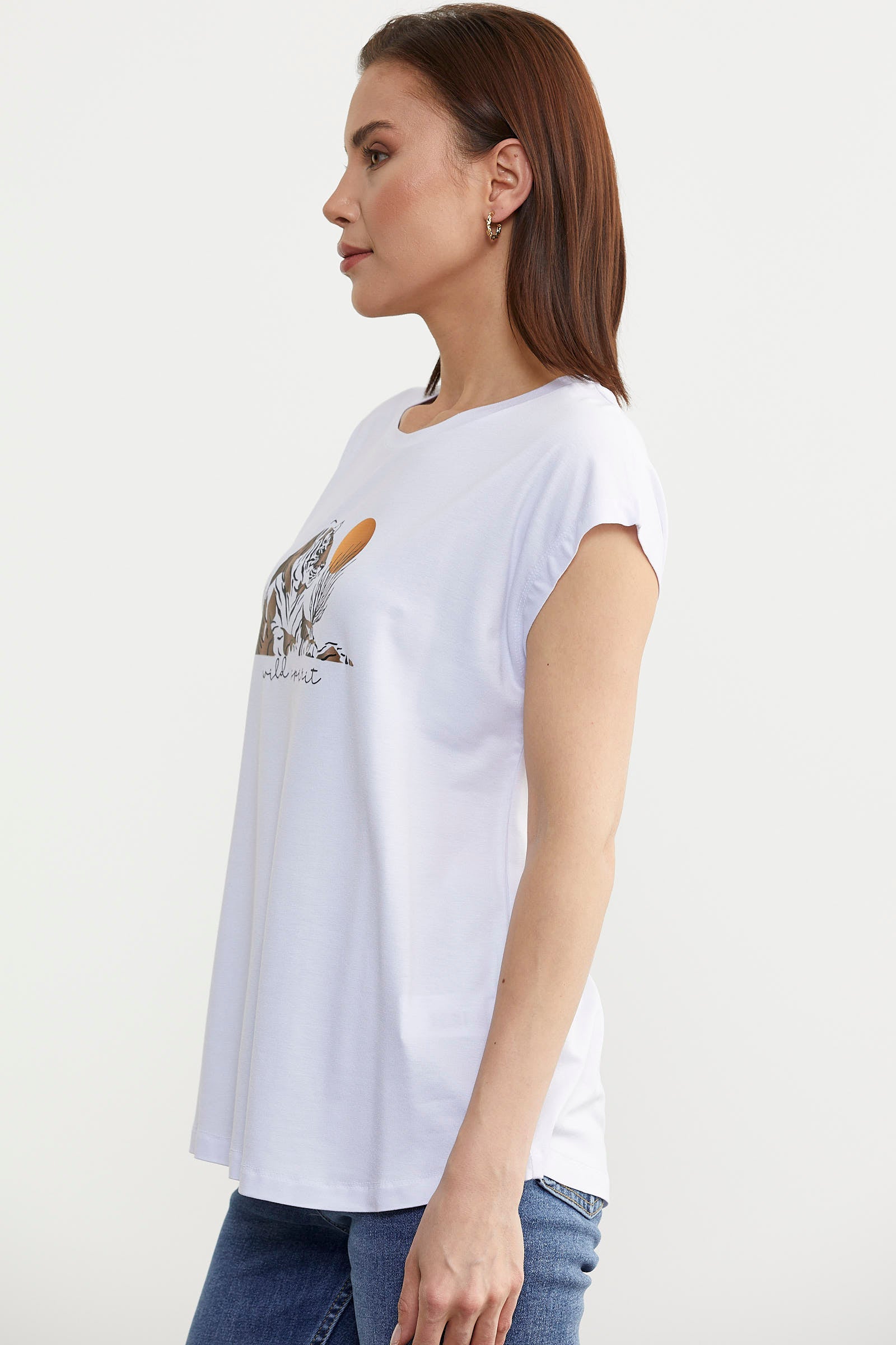 Düşük Kol Baskılı Viskon Tişört - Beyaz (3) Sementa