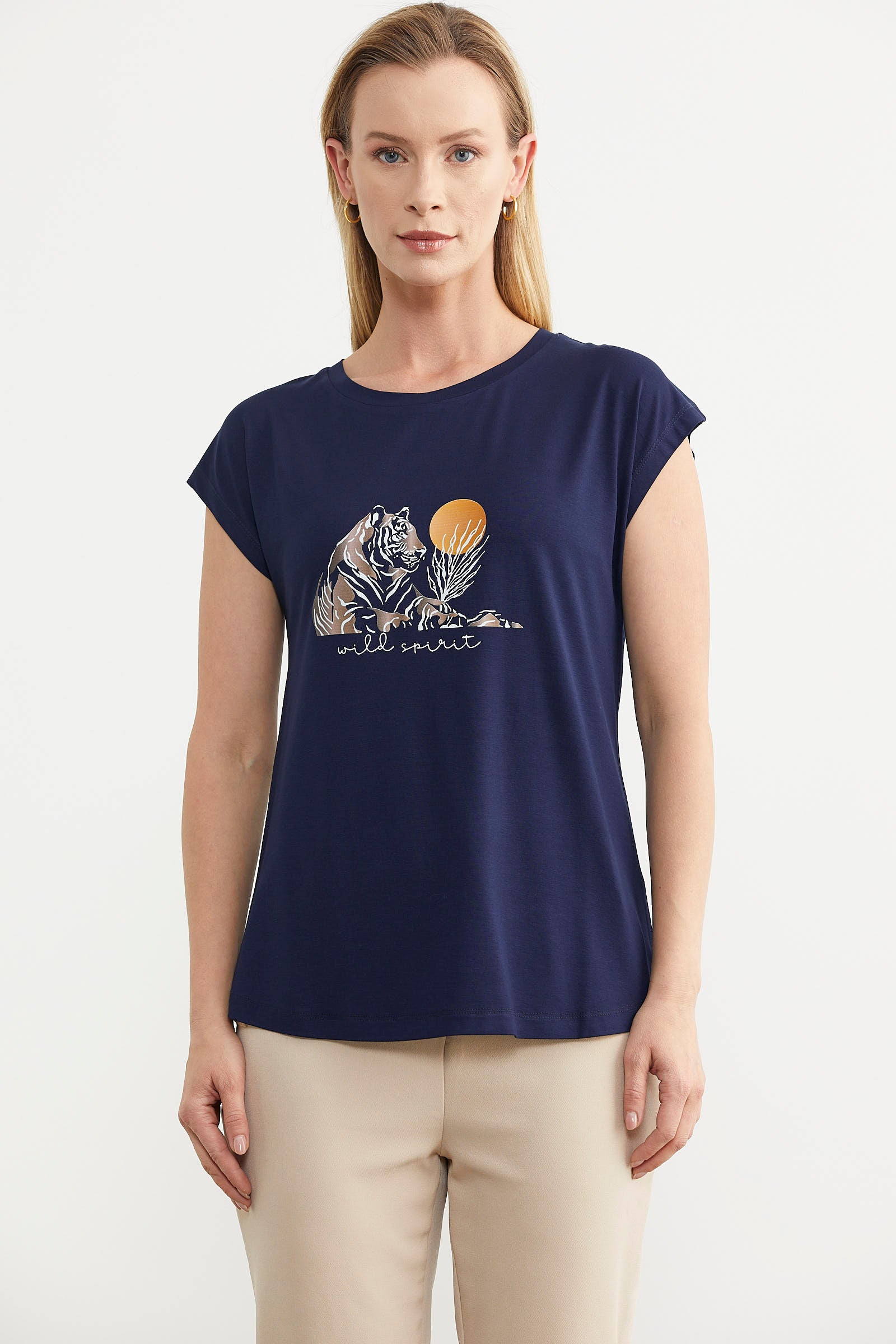 Düşük Kol Baskılı Viskon Tişört - Lacivert (1) Sementa