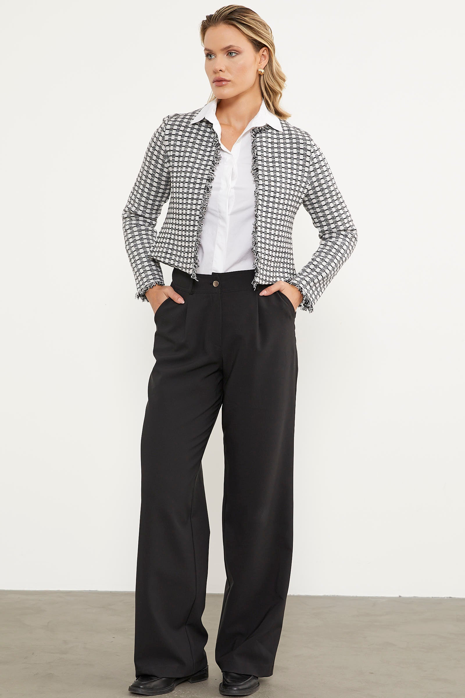 Ekose Desen Kısa Triko Ceket - Siyah (5) Sementa