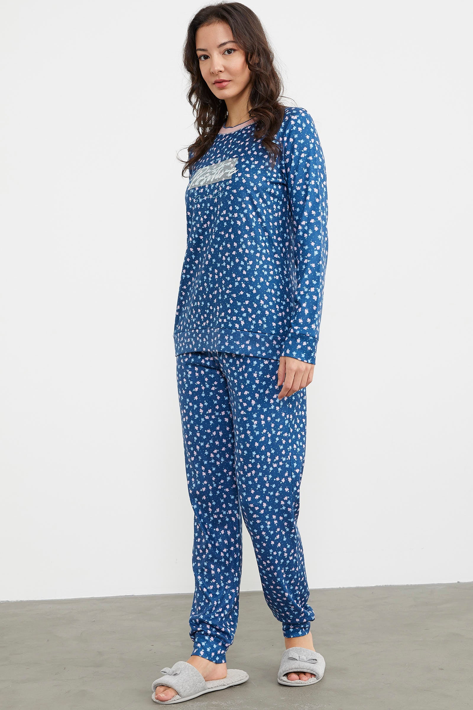 Çiçek Desen Renkli Pijama Takım - Lacivert (2) Sementa