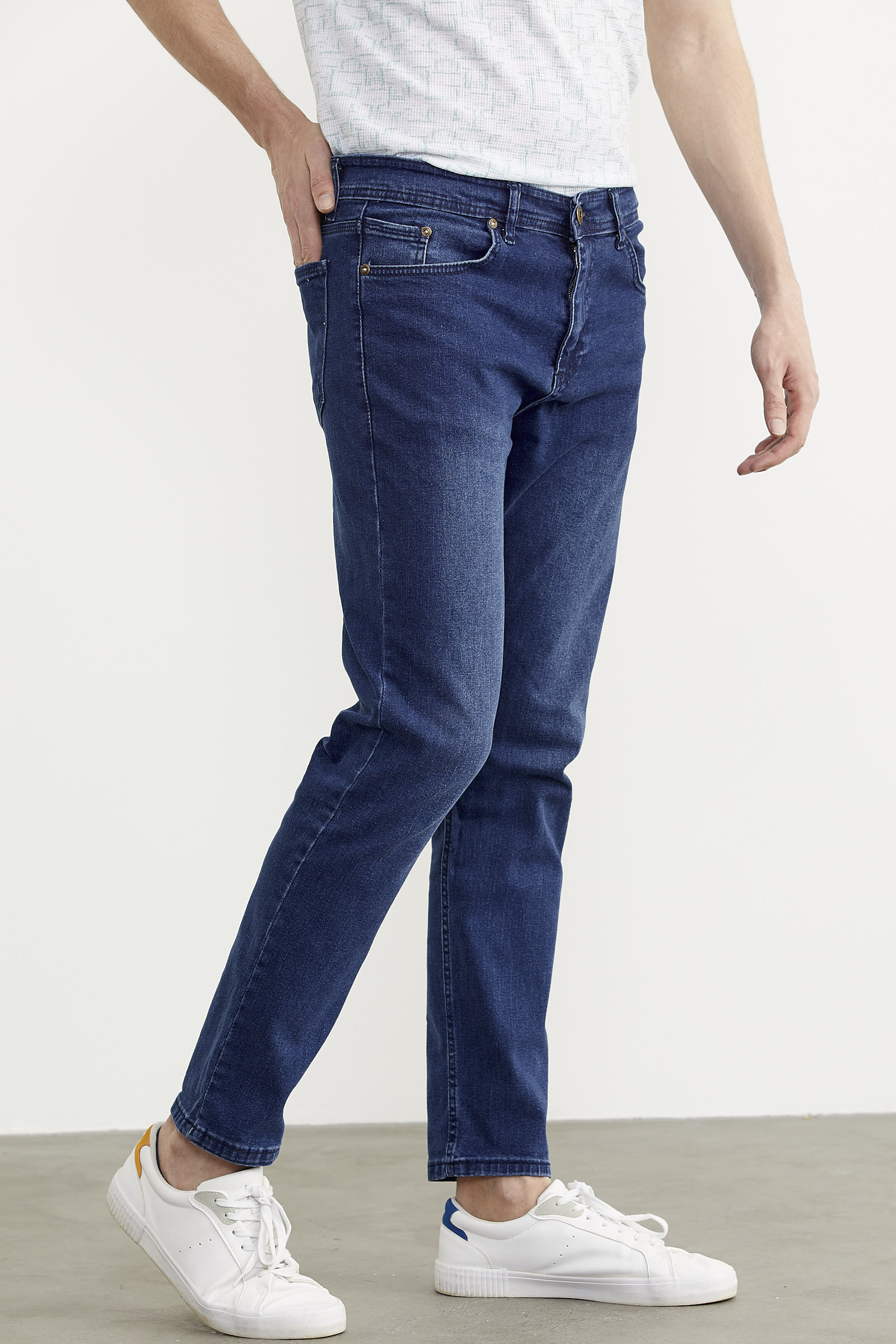 Eskitme Yıkamalı Slim Fit Jean Pantolon - Mavi (4) Sementa