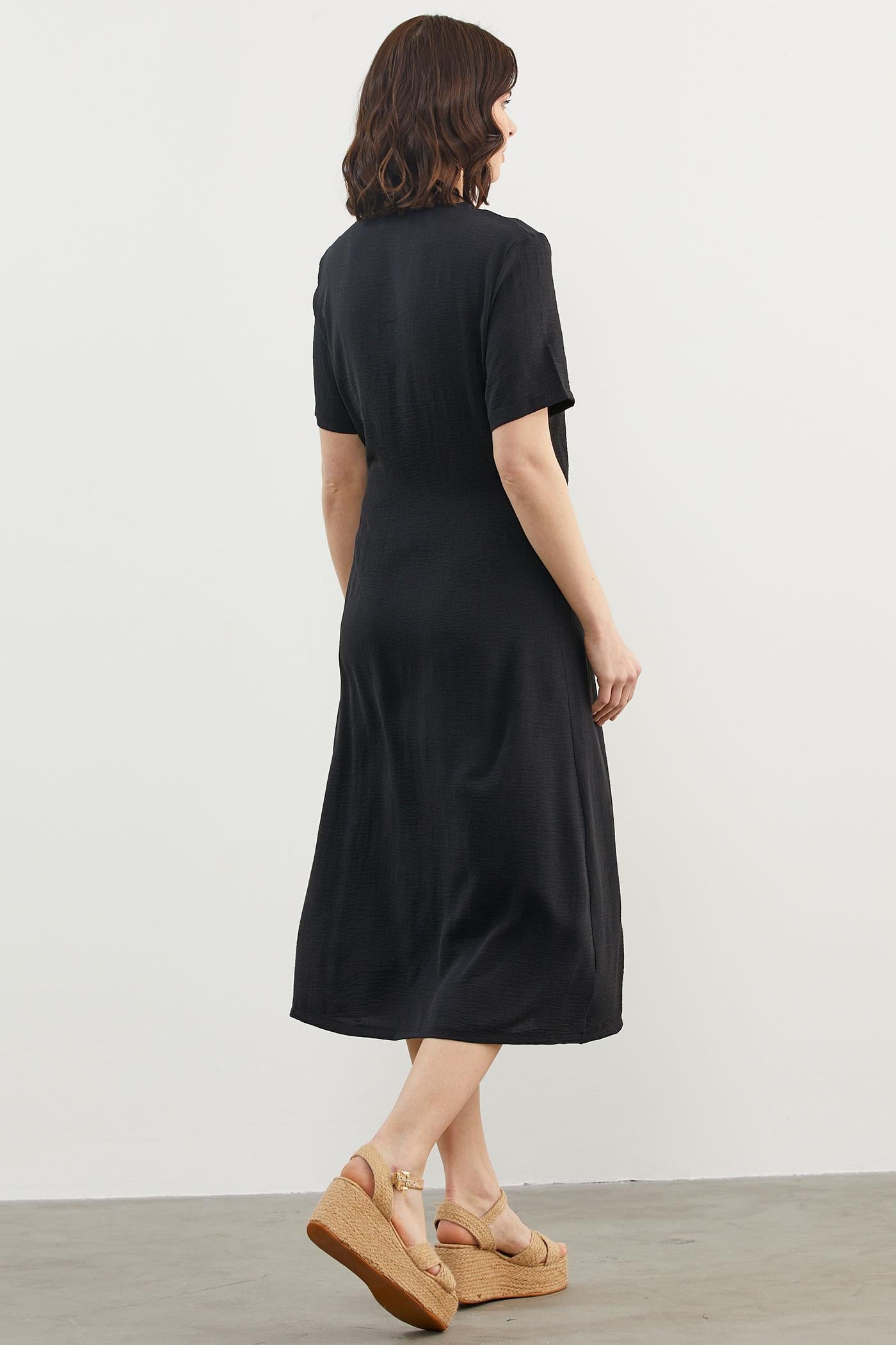 Geniş Beden Belden Büzgülü Krep Elbise - Siyah (5) Sementa