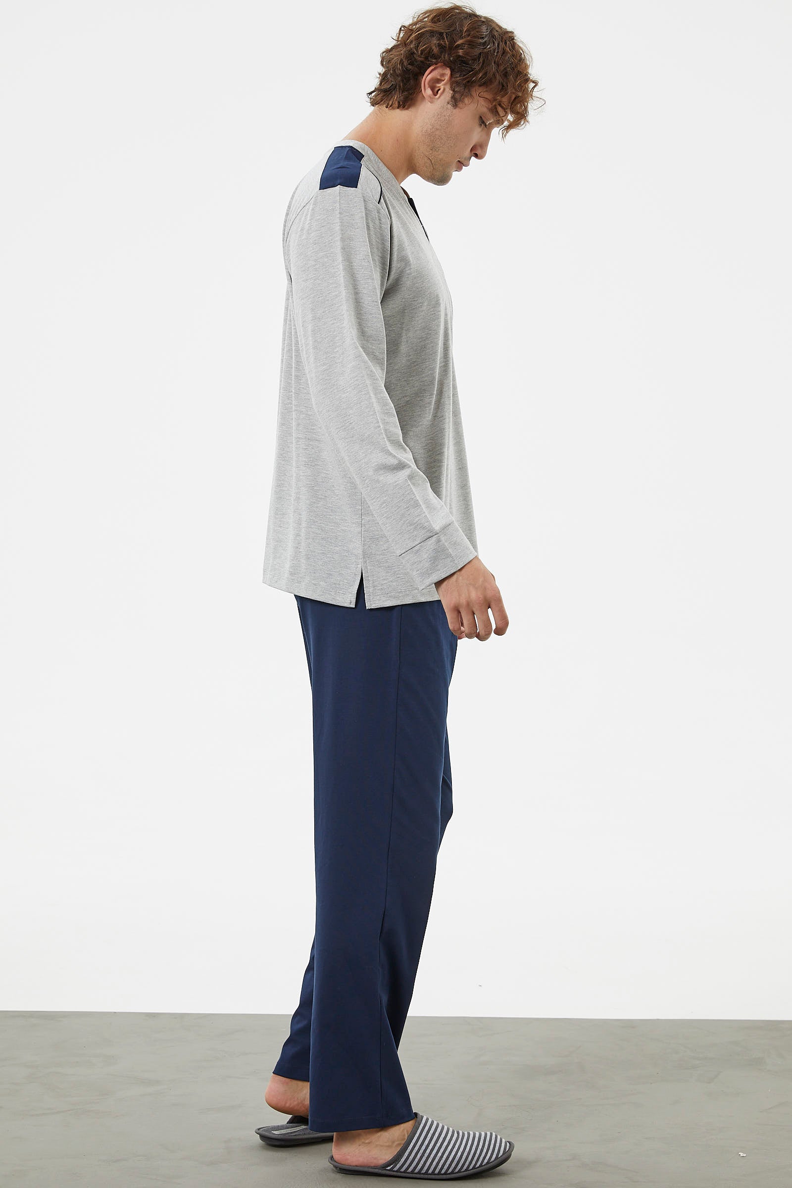 Hakim Yaka Cepli Pijama Takım - Gri (4) Sementa