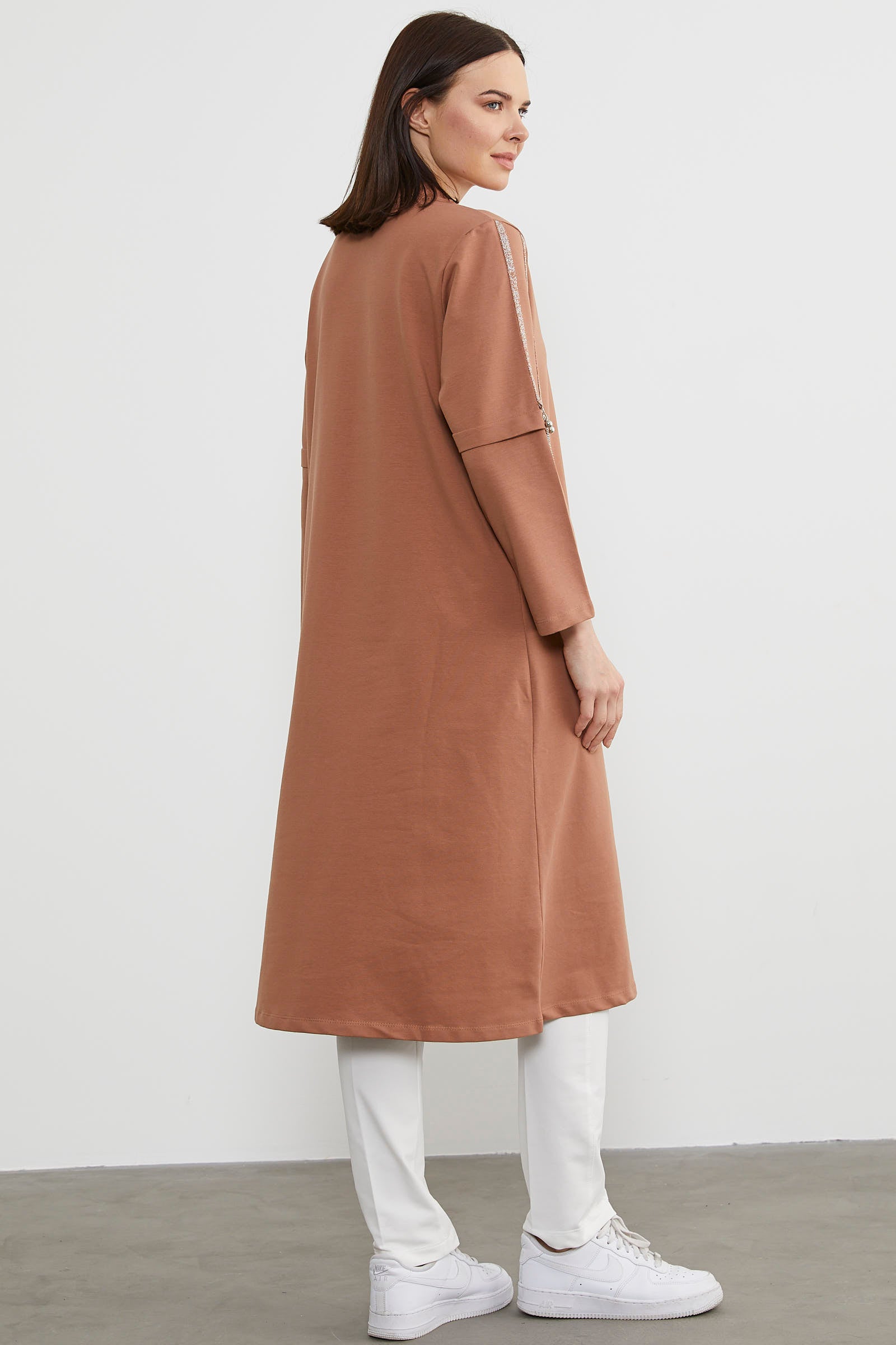 Hakim Yaka Fermuarlı Rahat Kalıp Kap - Sütlü Kahve (5) Sementa