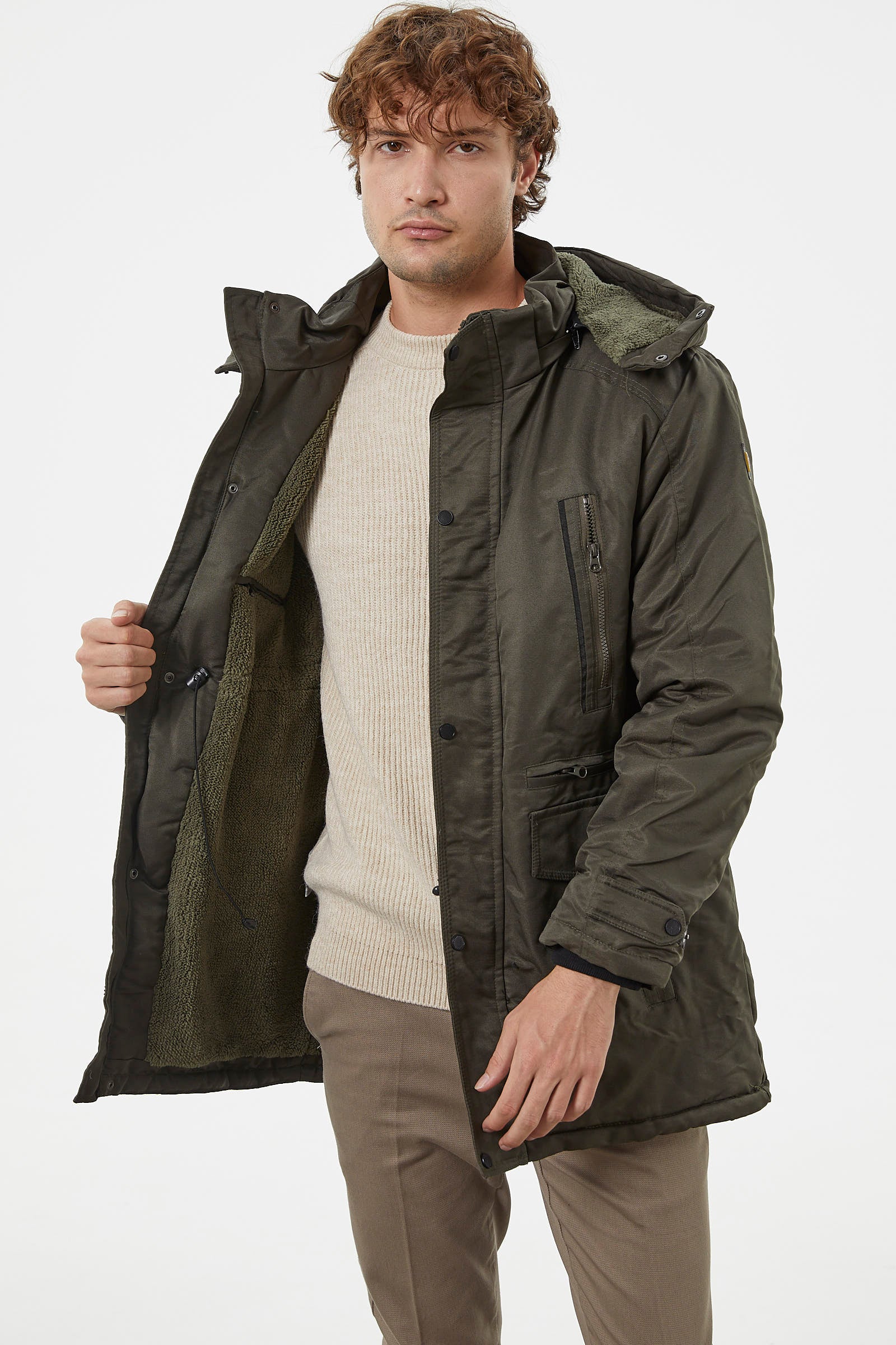 İçi Komple Pelüş Kapüşonlu Mont - Haki (3) Sementa