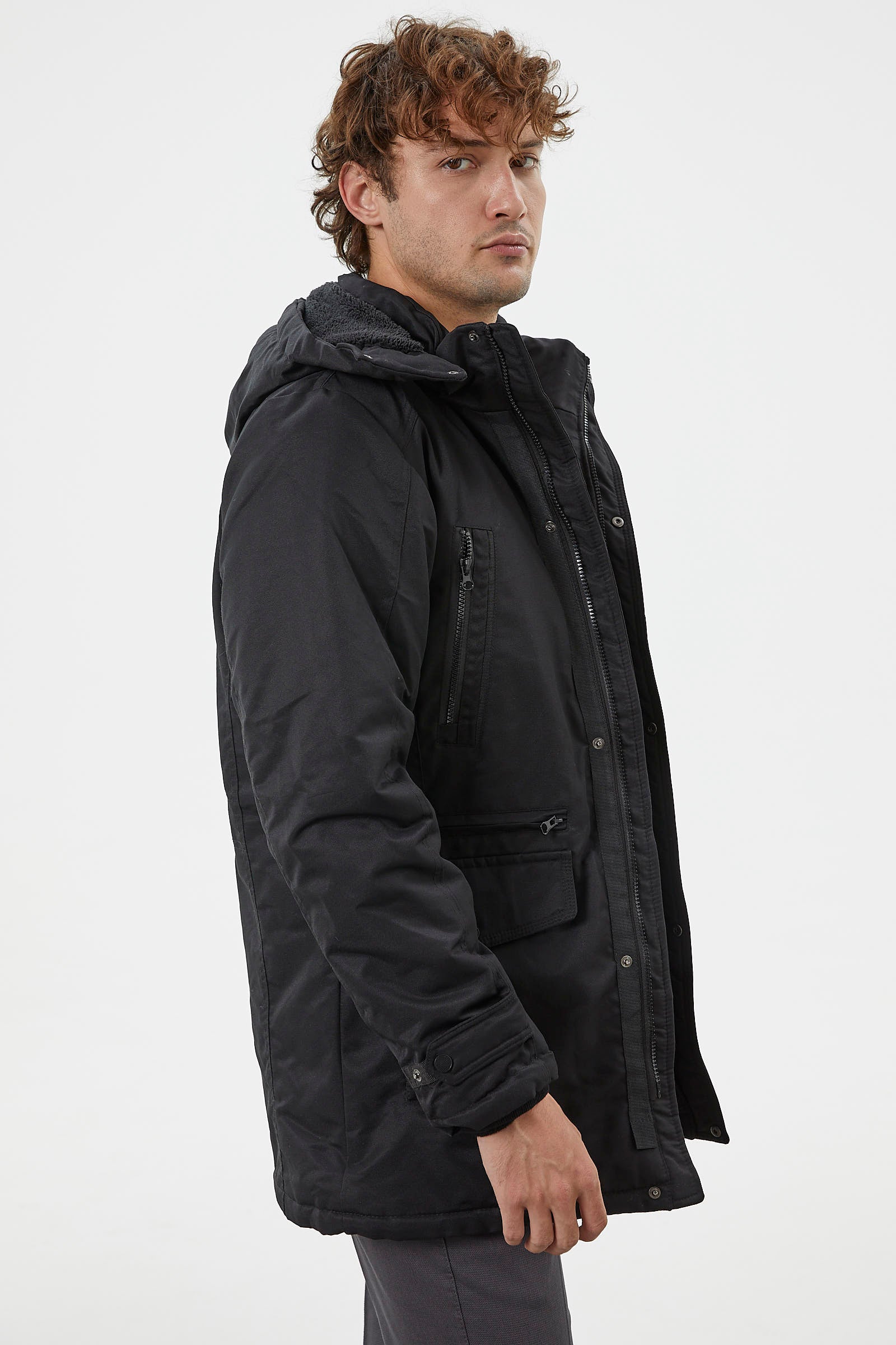 İçi Komple Pelüş Kapüşonlu Mont - Siyah (7) Sementa