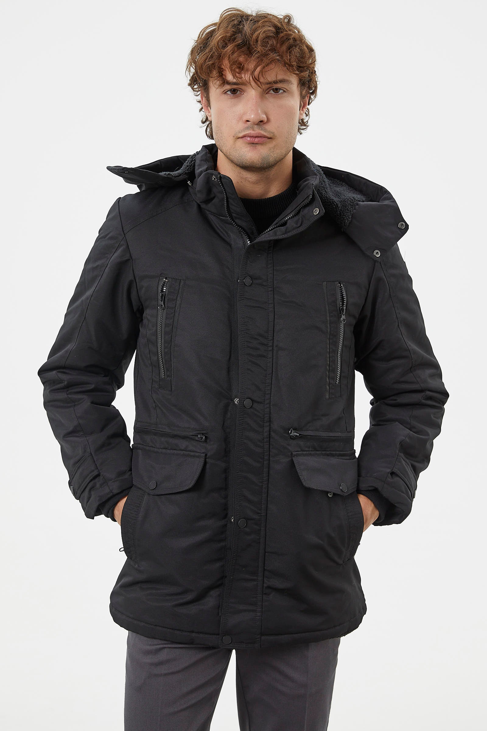 İçi Komple Pelüş Kapüşonlu Mont - Siyah (3) Sementa