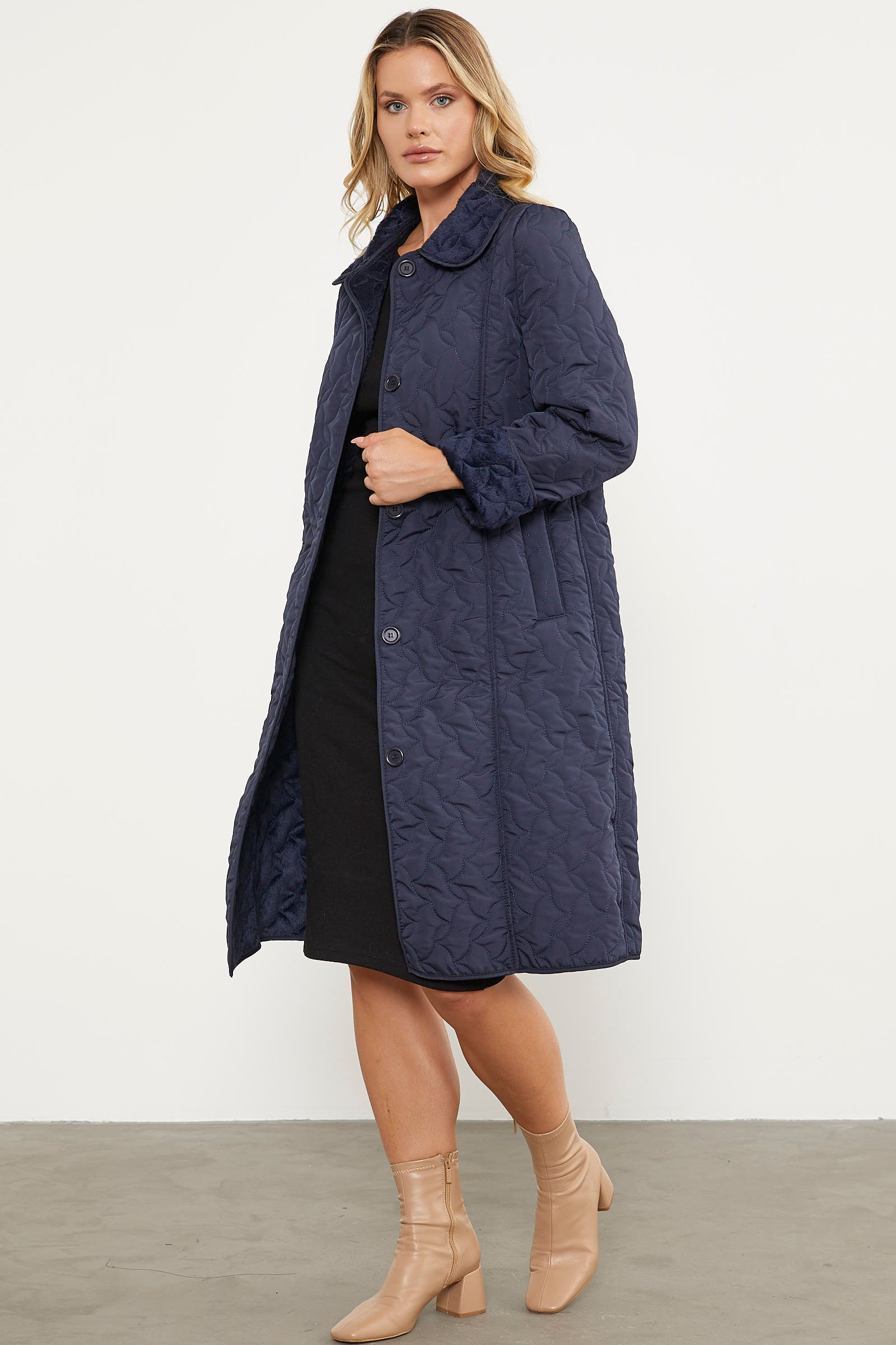 İçi Tamamen Pelüş Kapitone Uzun Kaban - Lacivert (3) Sementa