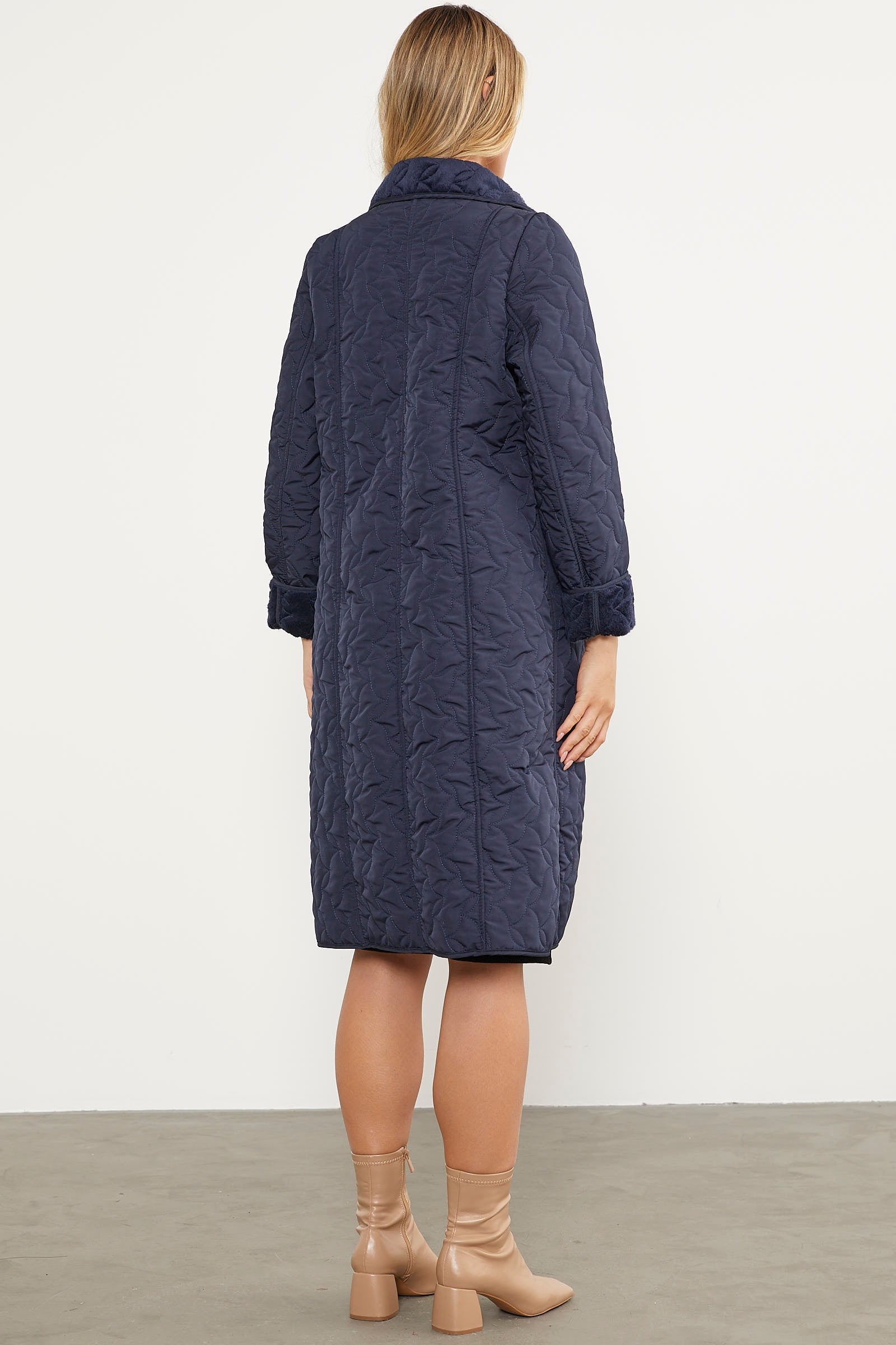 İçi Tamamen Pelüş Kapitone Uzun Kaban - Lacivert (7) Sementa