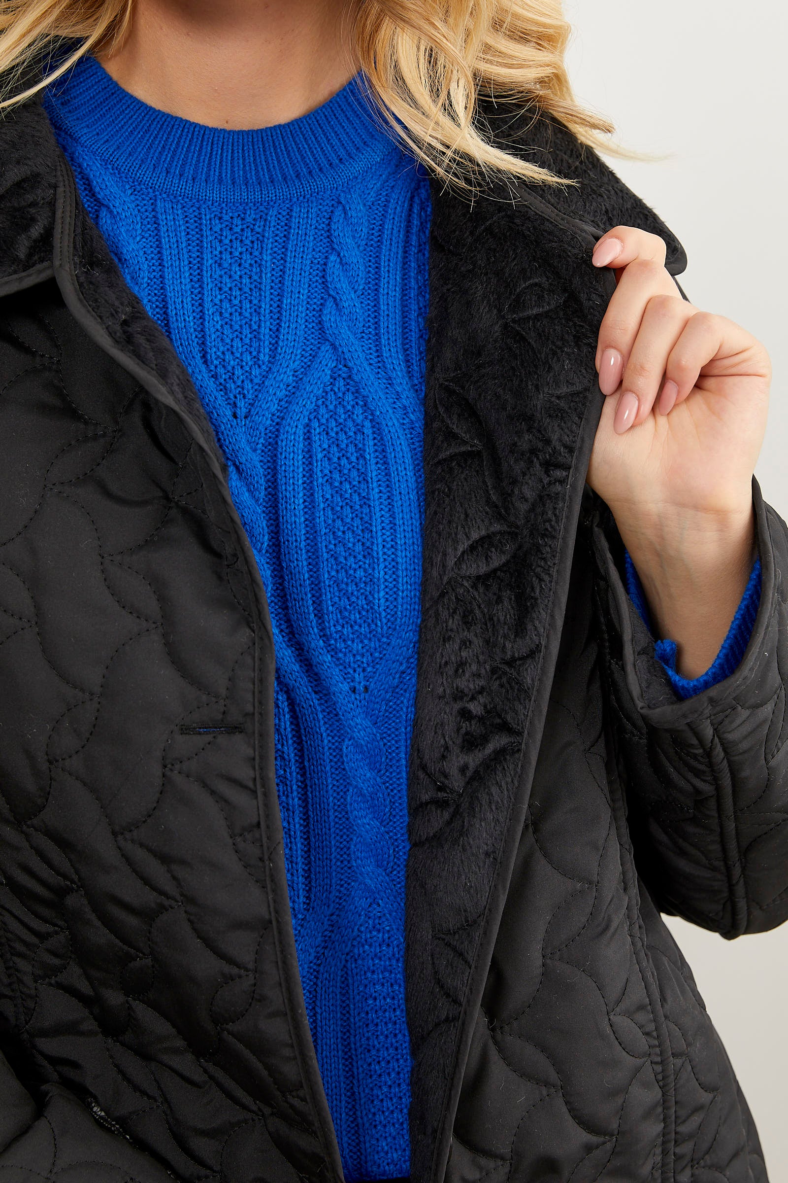 İçi Tamamen Pelüş Kapitone Uzun Kaban - Siyah (6) Sementa