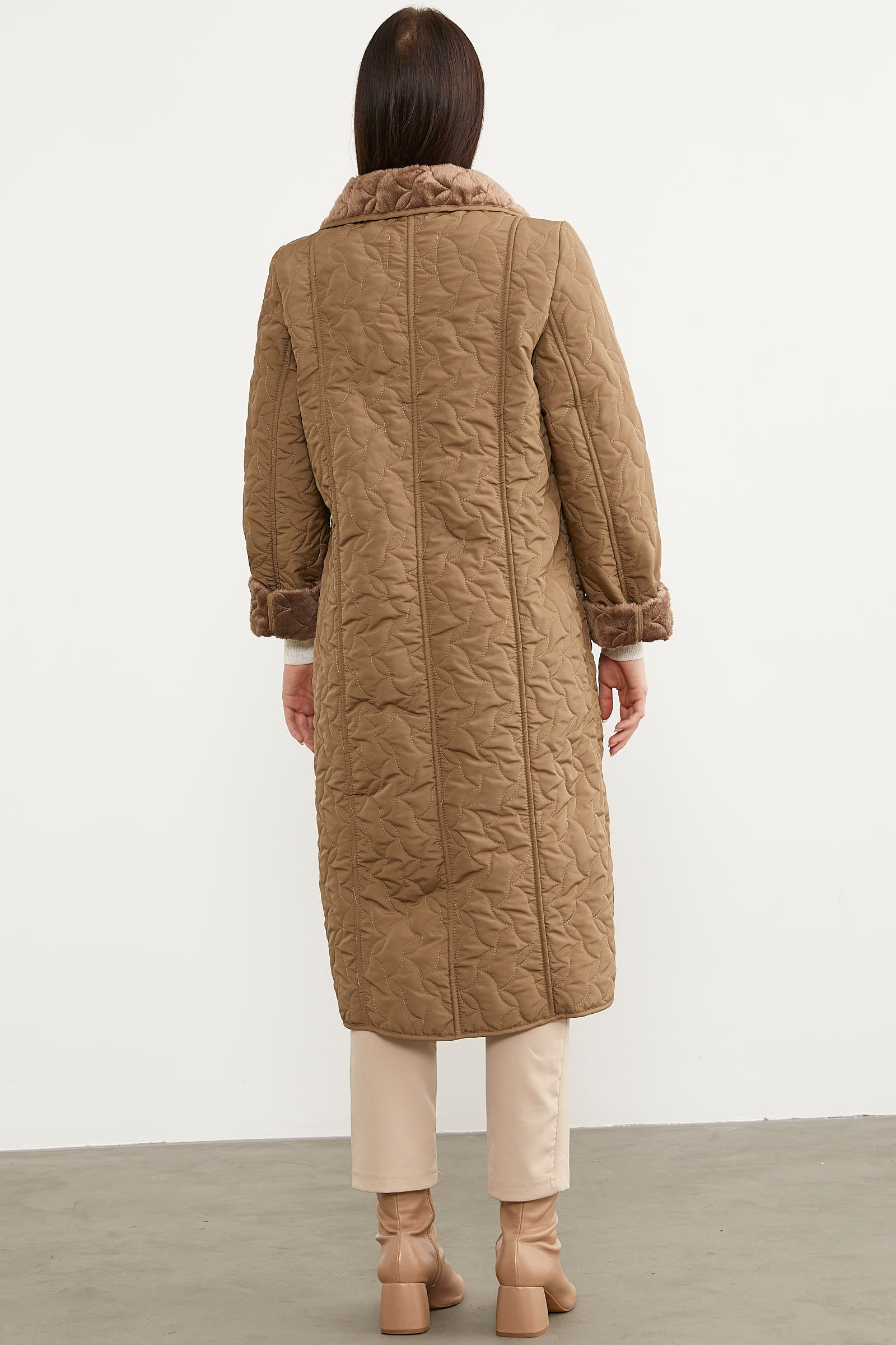 İçi Tamamen Pelüş Kapitone Uzun Kaban - Vizon (7) Sementa