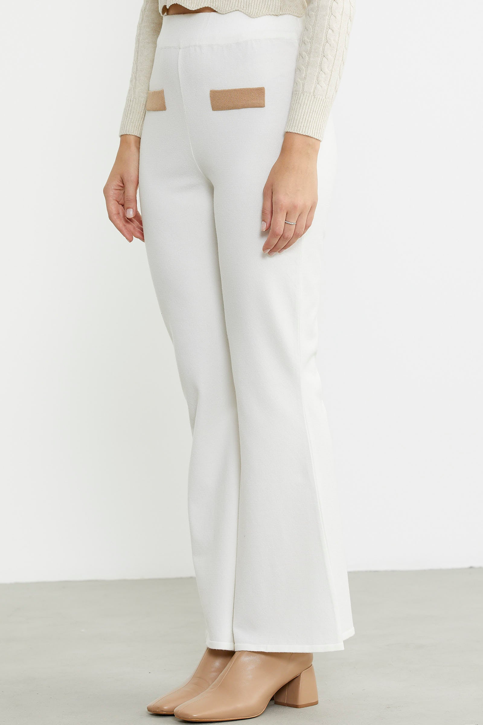 İspanyol Paça Yırtmaçlı Triko Pantolon - Kemik - Sementa