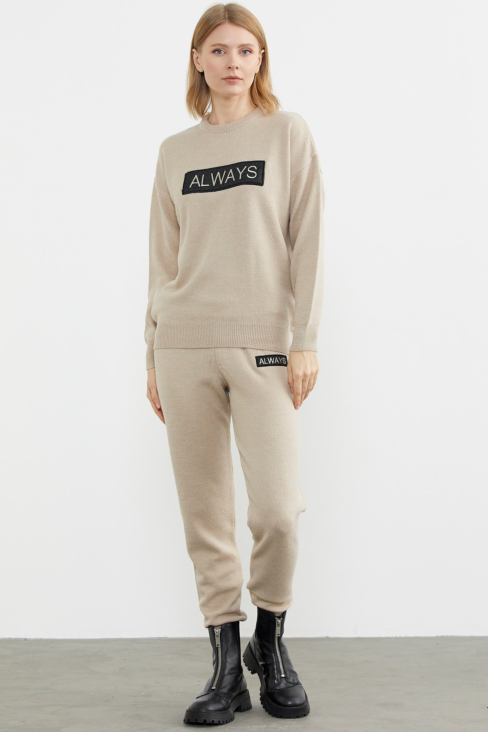 Jogger Pantolonlu Baskılı Triko Takım - Bej (1) Sementa