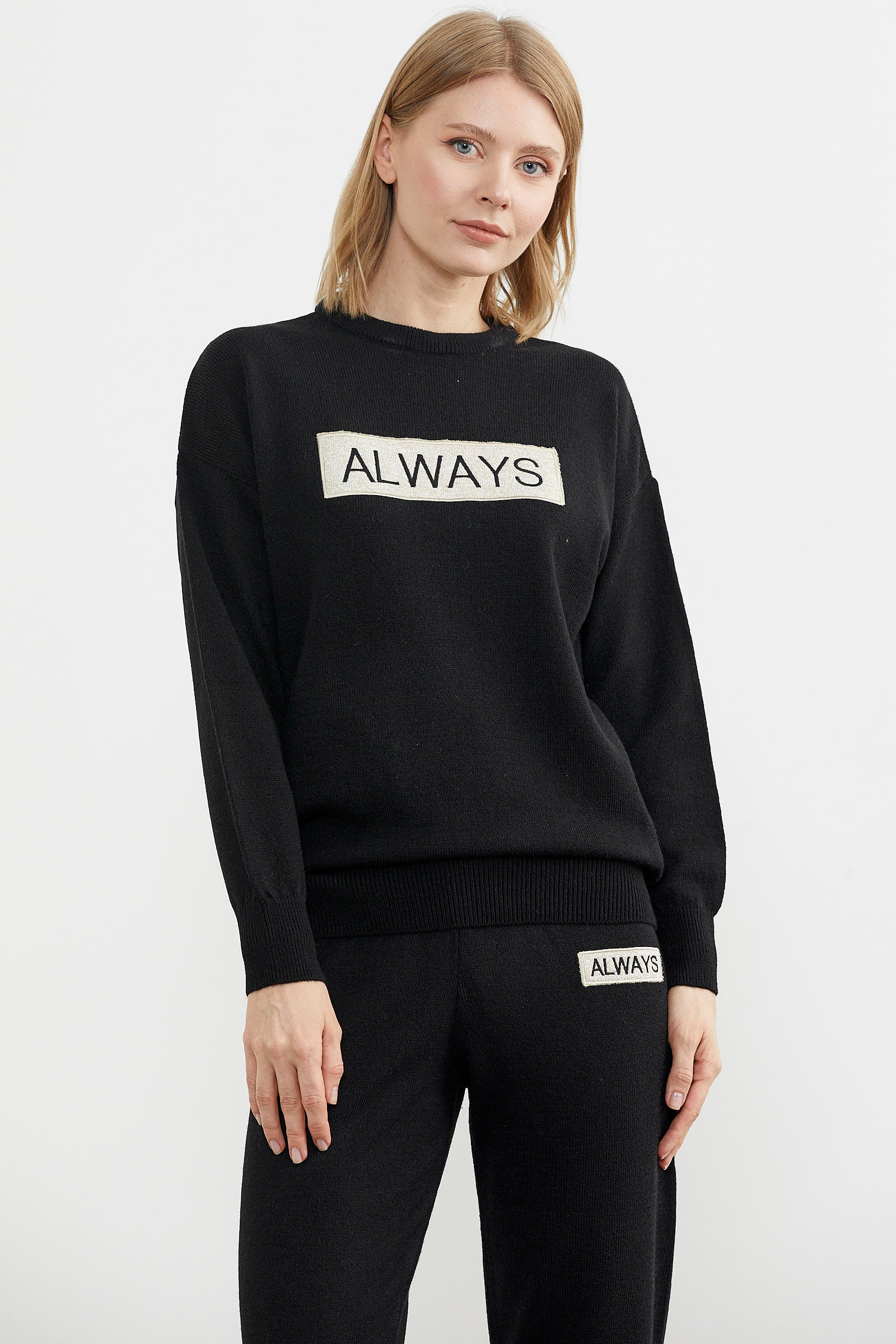 Jogger Pantolonlu Baskılı Triko Takım - Siyah (5) Sementa