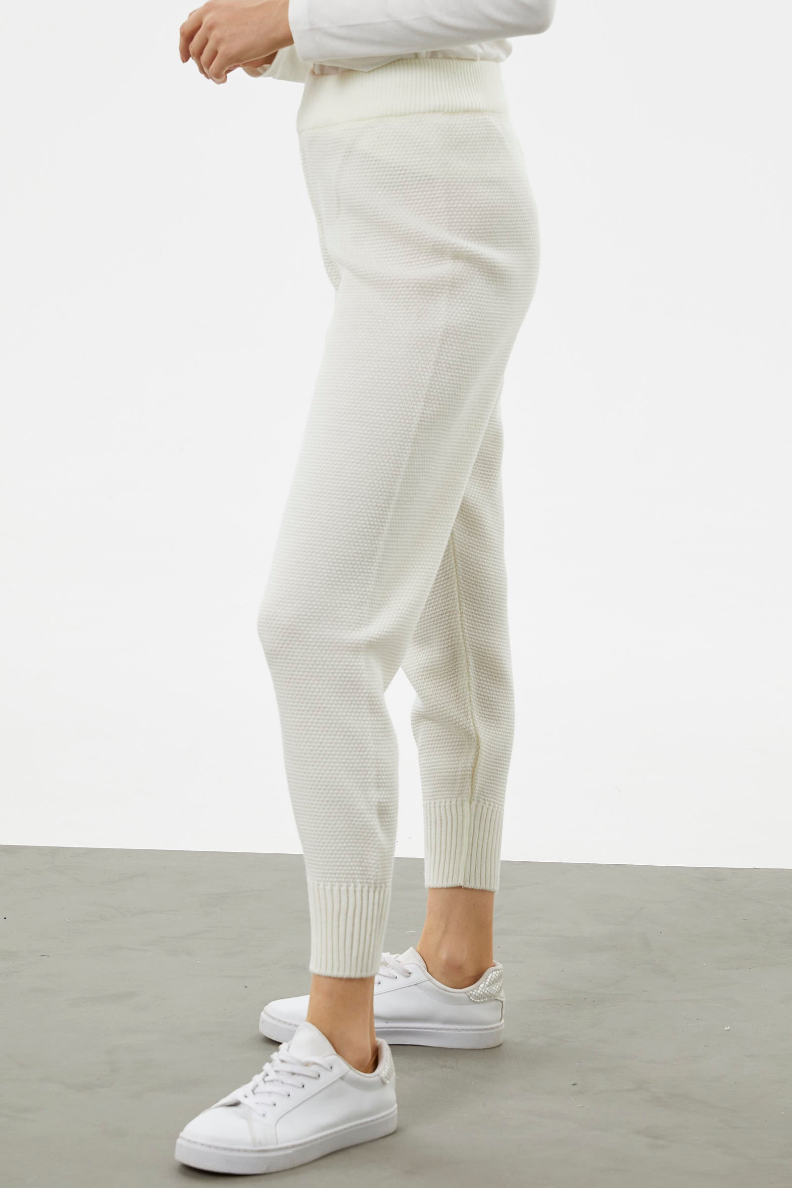 Jogger Rahat Kalıp Triko Pantolon - Kemik (4) Sementa