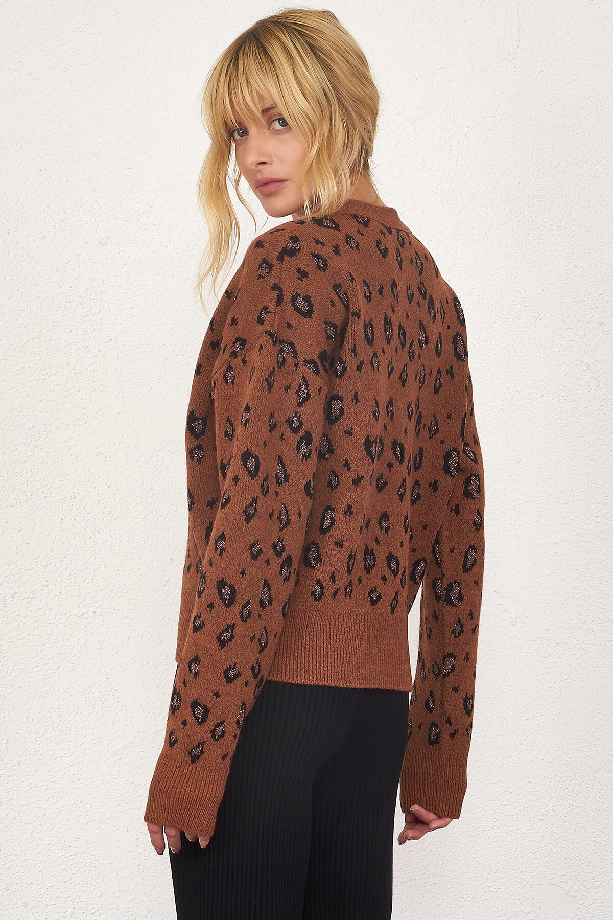 Kadın Leopar Desenli Triko Hırka - Taba - Siyah (4) Sementa