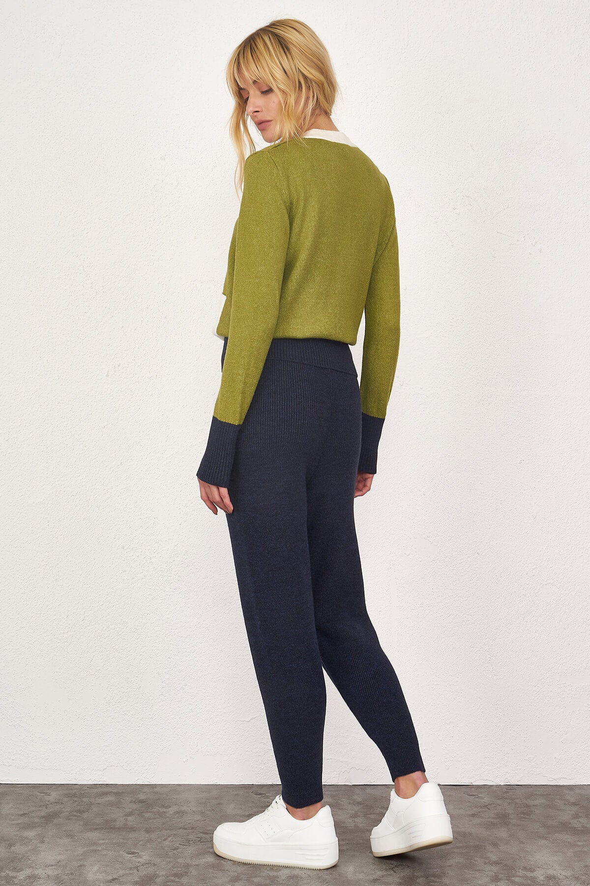 Kadın Renkli Cepli Triko Hırka - Yeşil (4) Sementa