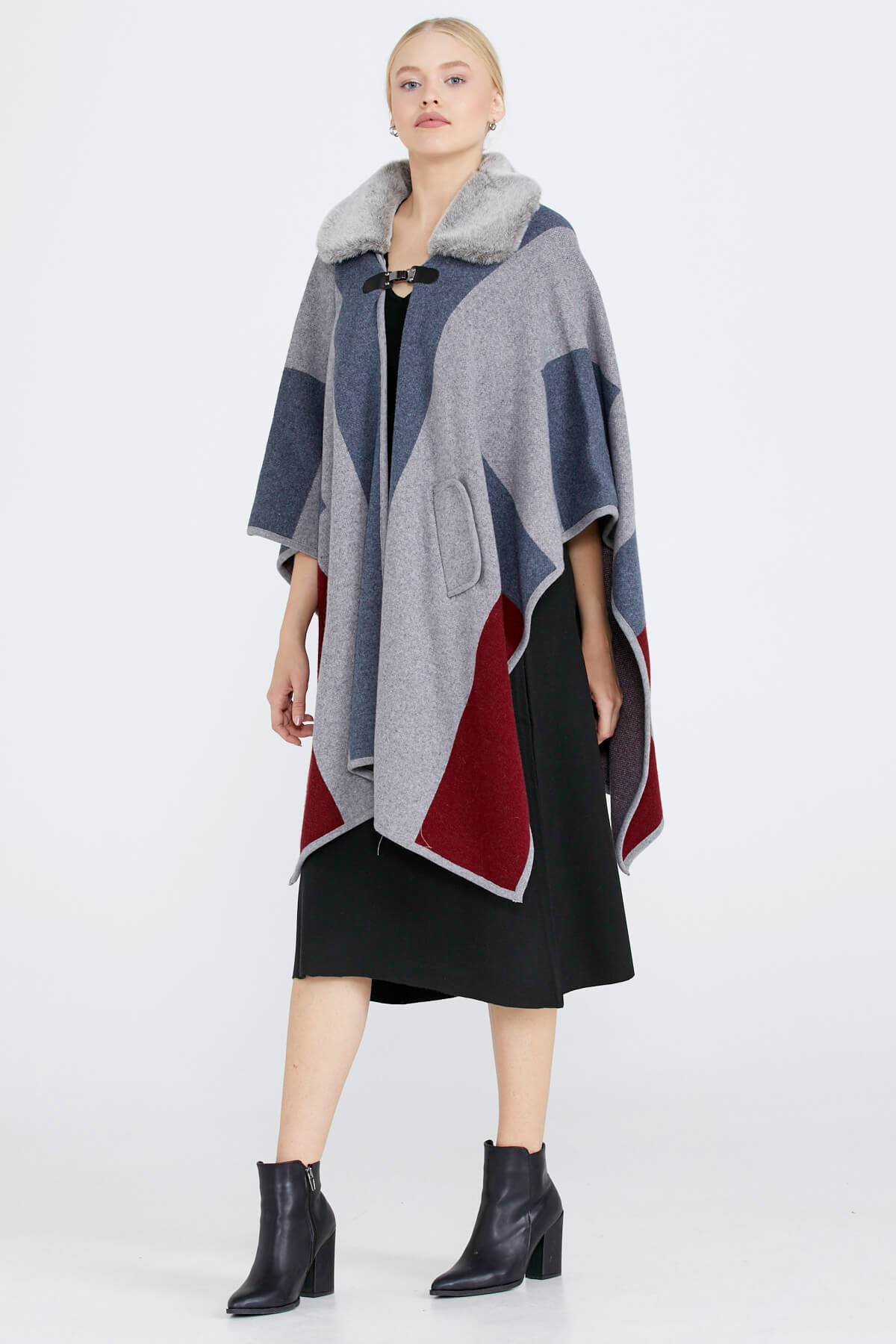 Kadın Yakası Kürklü Triko Panço - Gri (2) Sementa