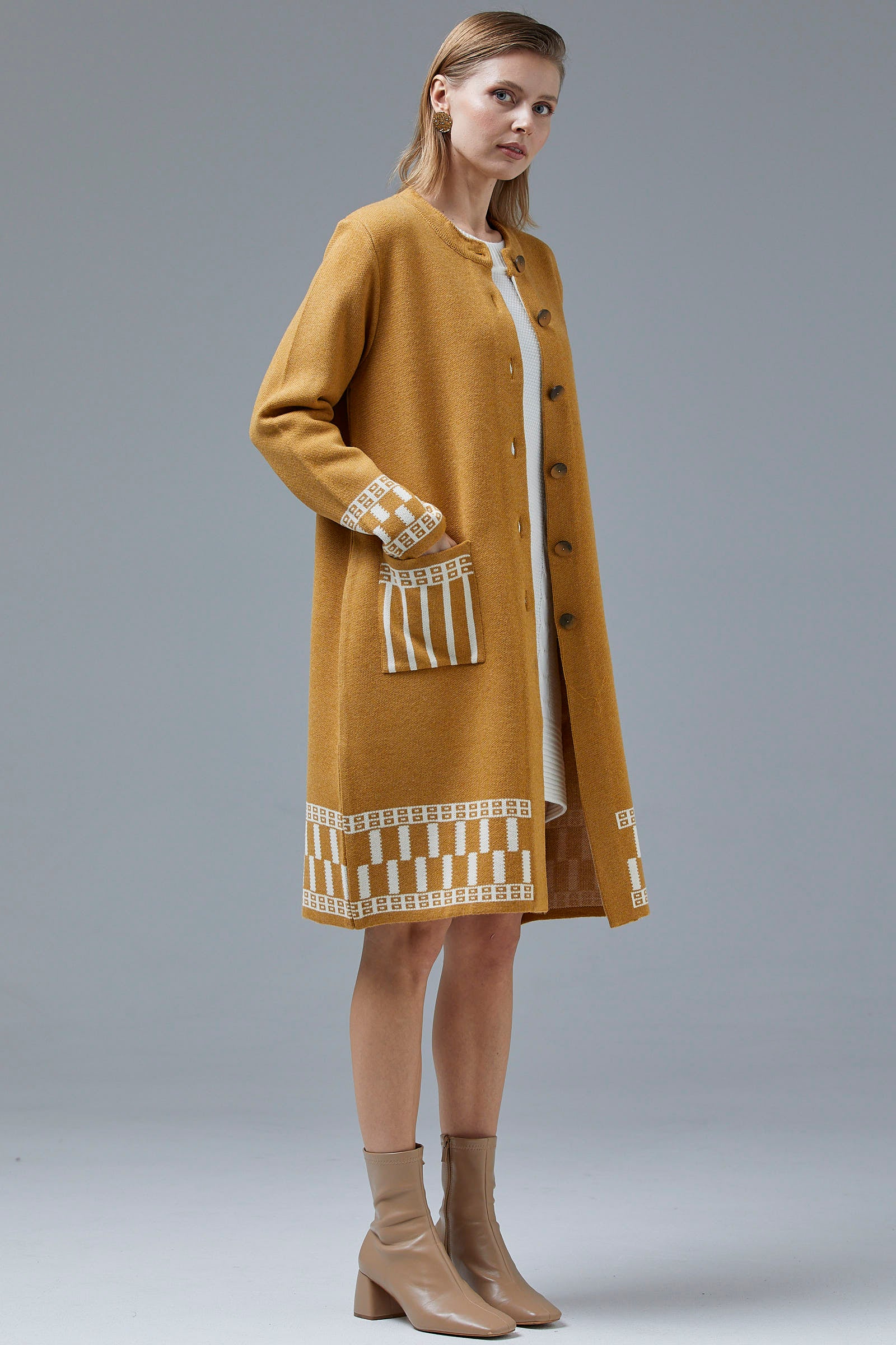 Kalın Dolu İğne Uzun Triko Hırka - Güneş (3) Sementa