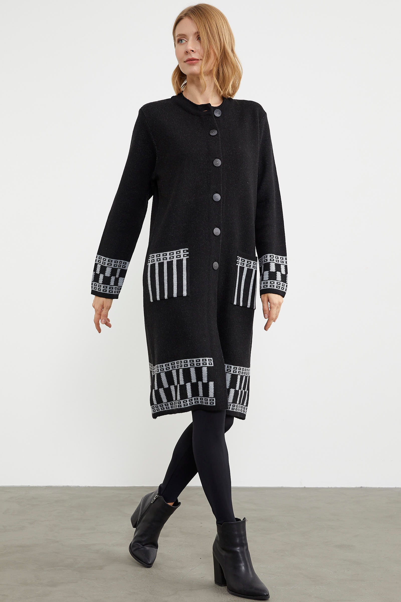 Kalın Dolu İğne Uzun Triko Hırka - Siyah (3) Sementa