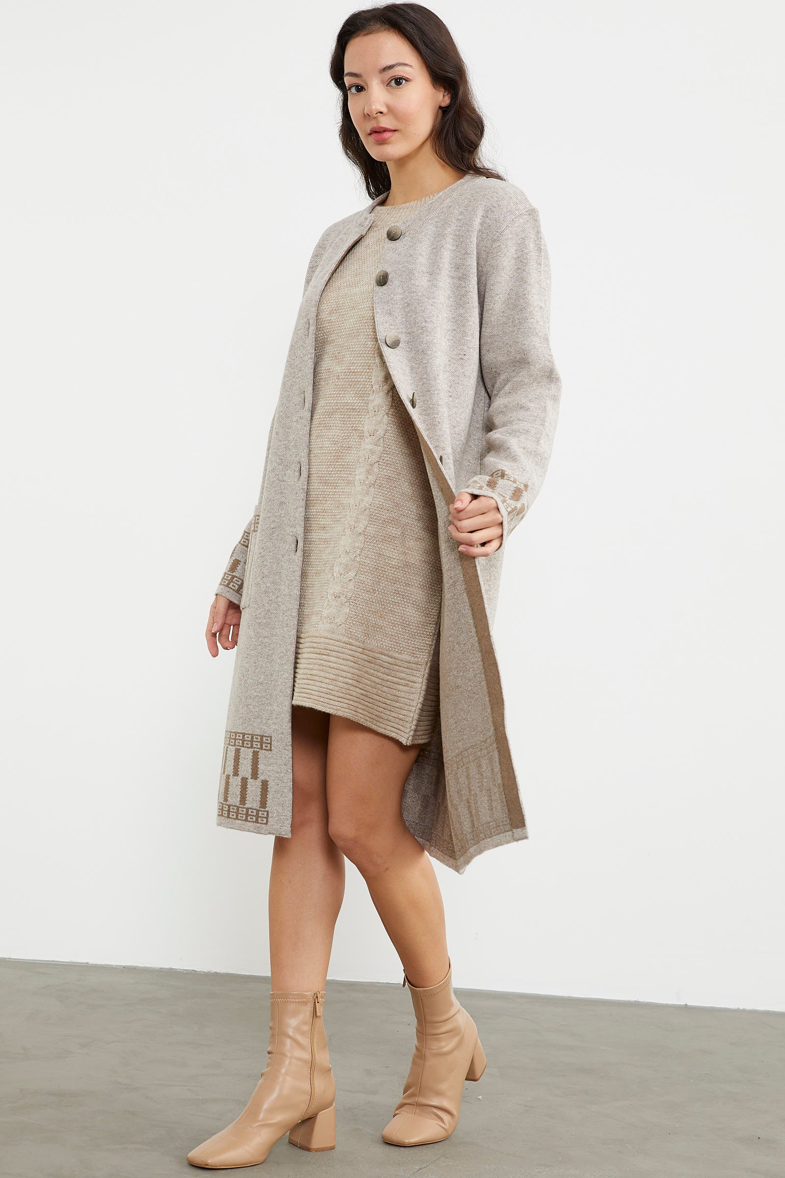 Kalın Dolu İğne Uzun Triko Hırka - Vizon (3) Sementa