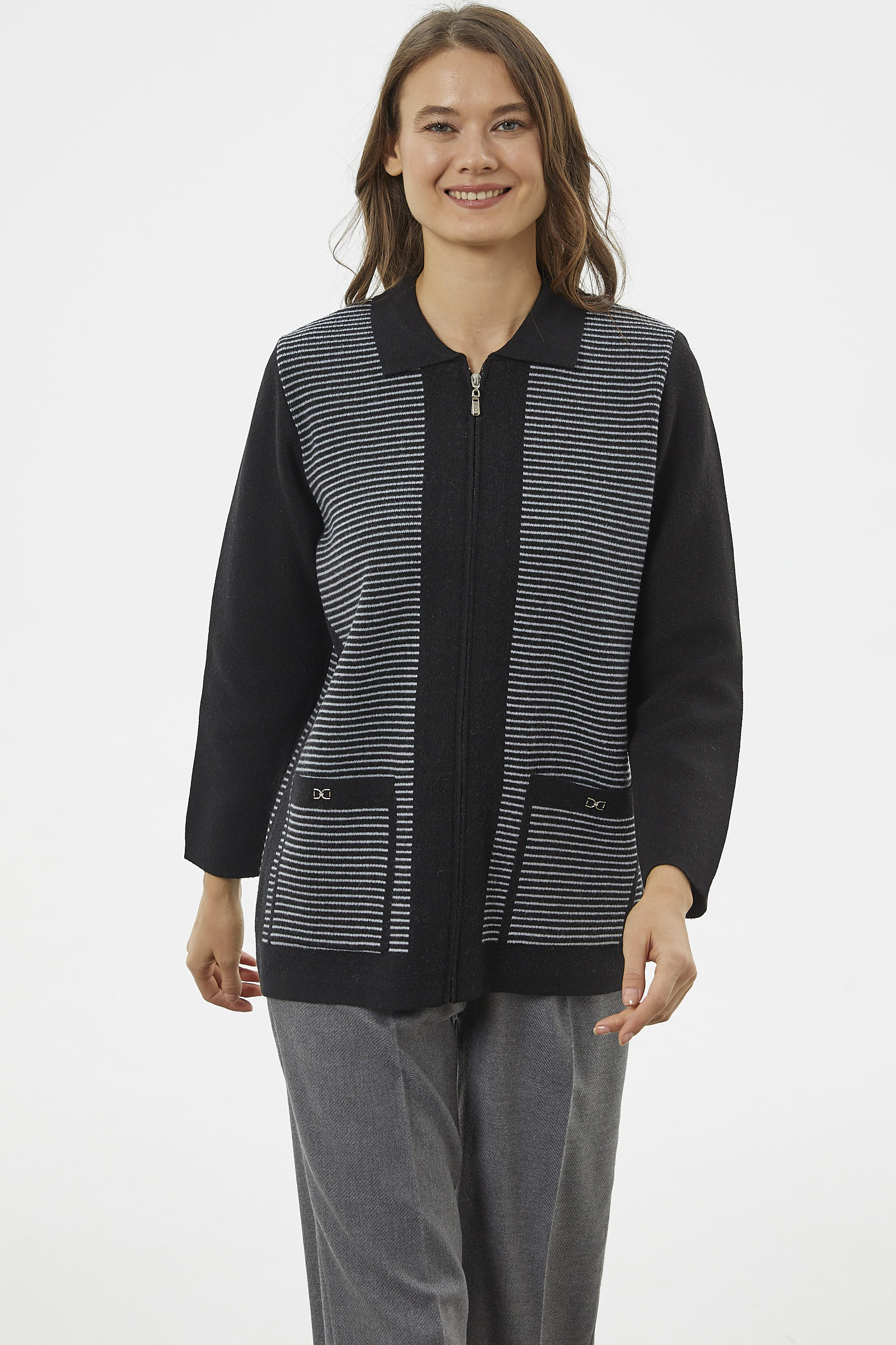 Kalın Fermuarlı Cep Detaylı Triko Hırka - Siyah (2) Sementa