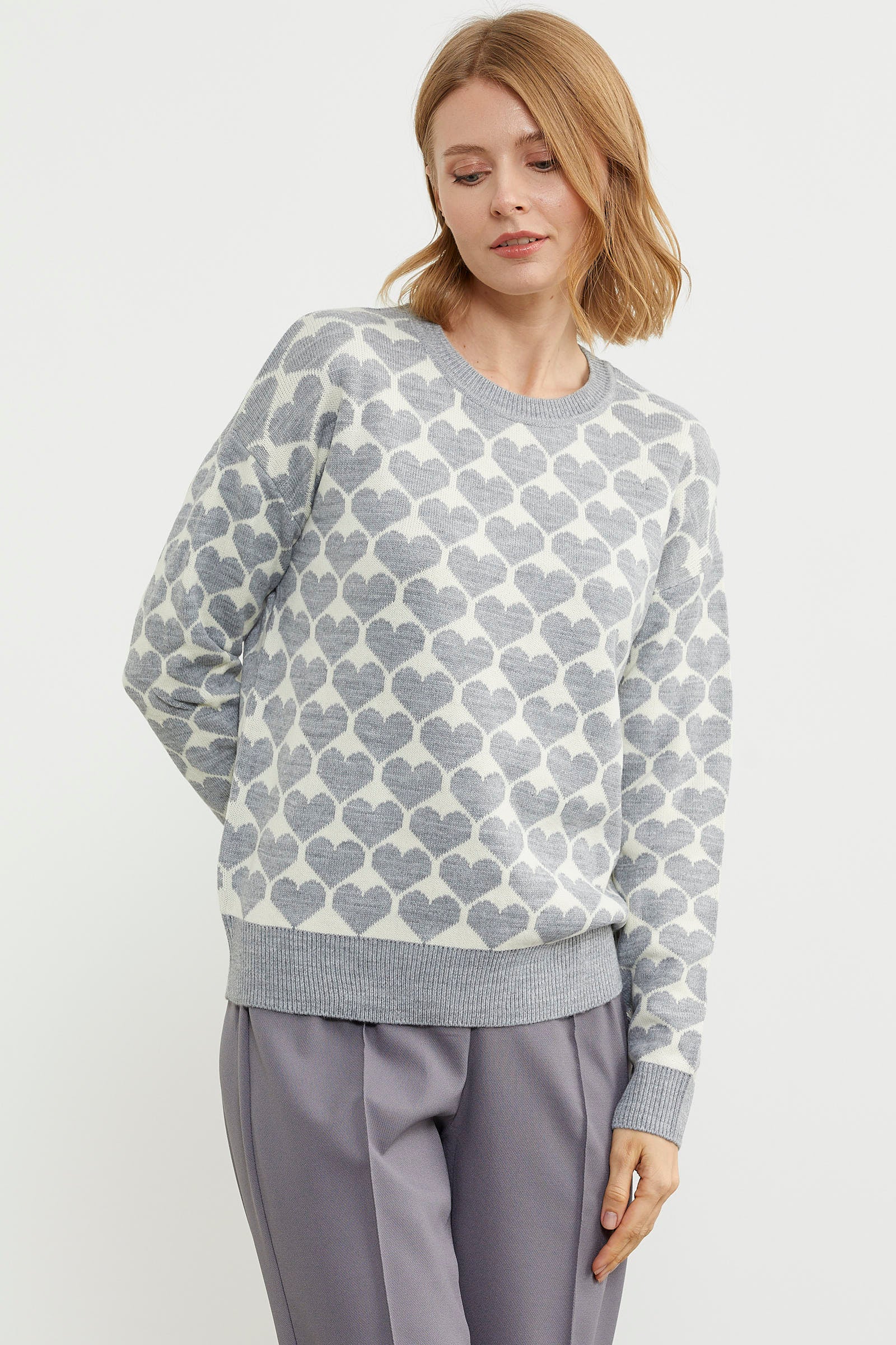 Kalp Desenli Sıfır Yaka Triko Kazak - Gri (3) Sementa