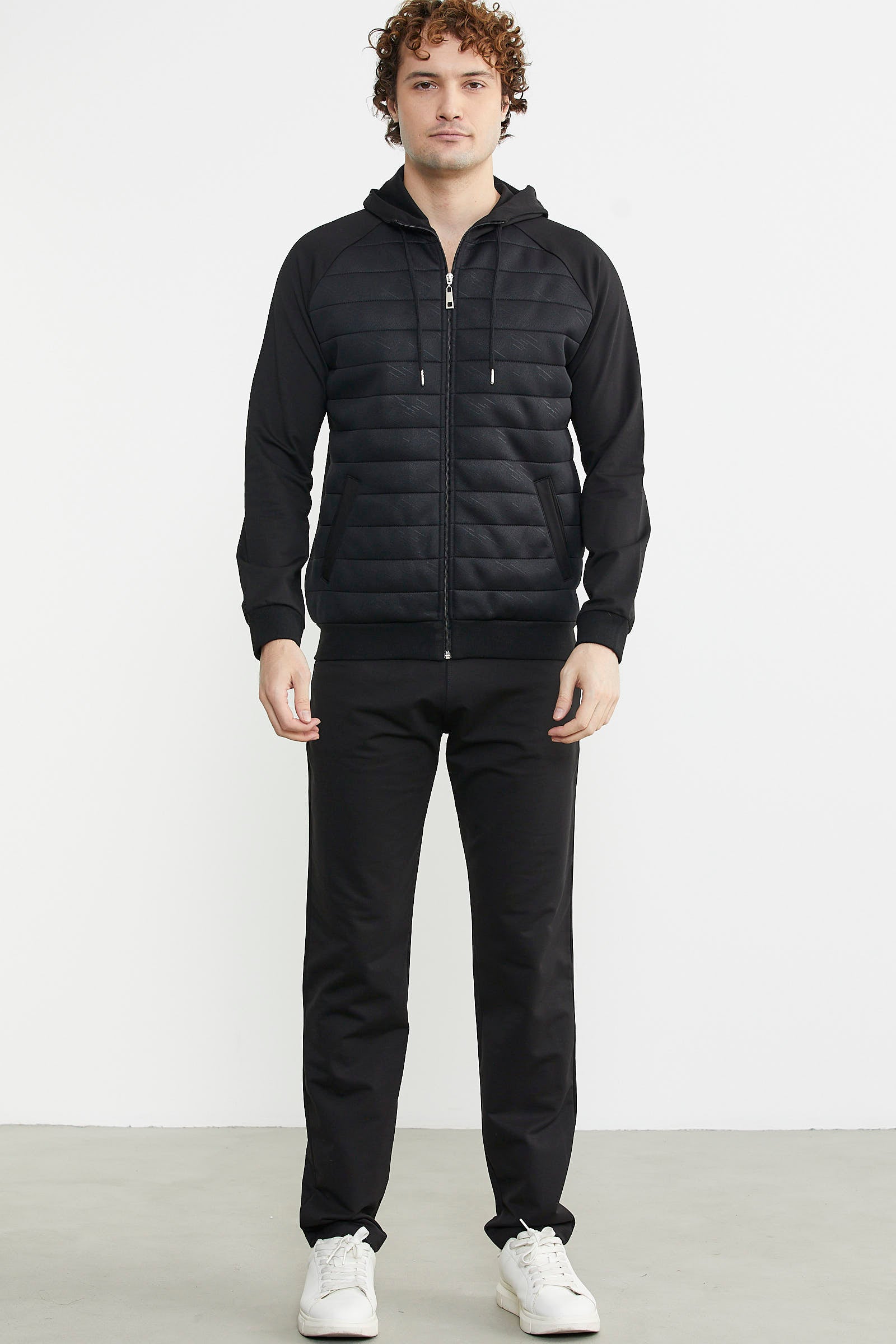 Kapitone Detaylı Kapüşonlu Eşofman Takım - Siyah - Sementa