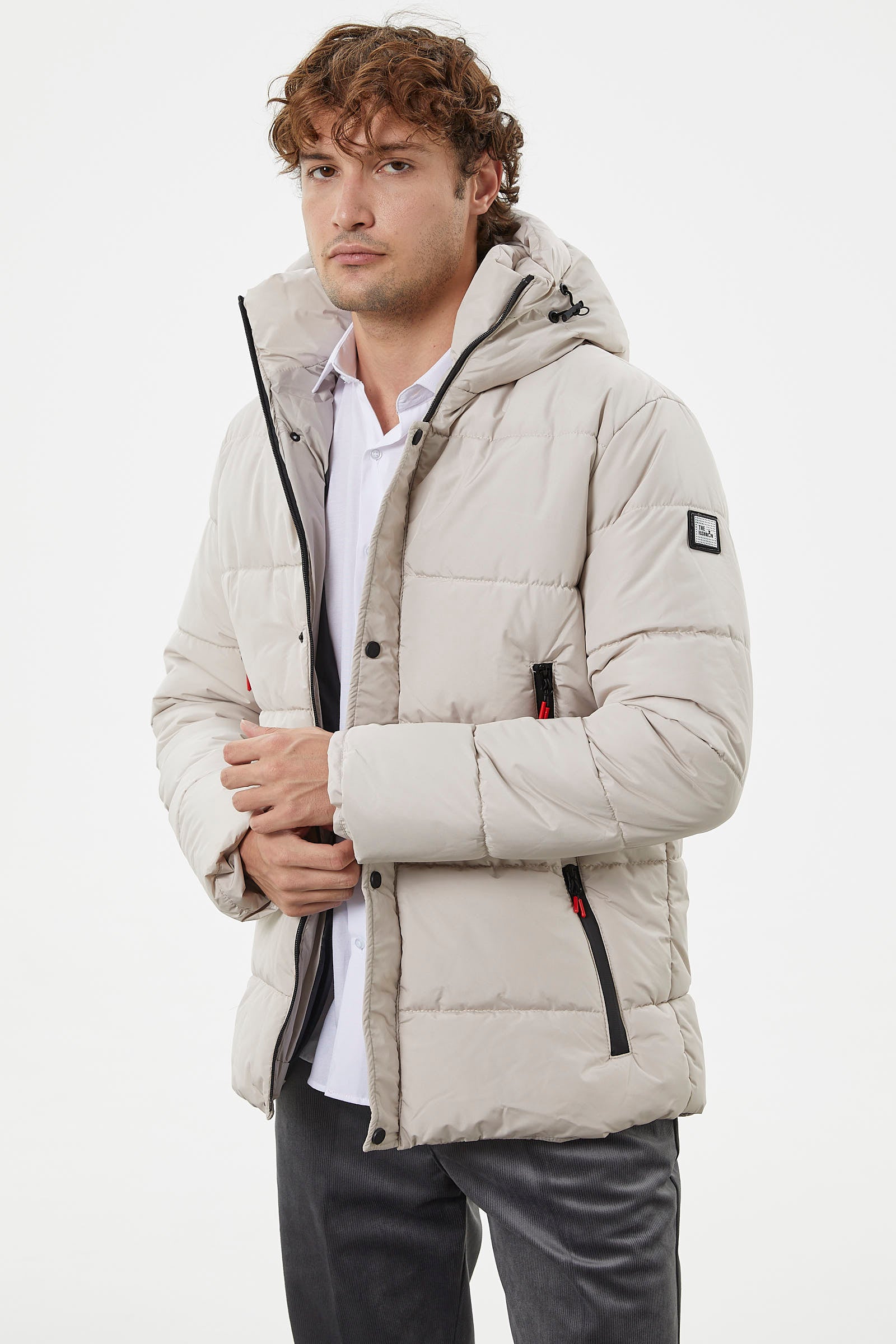 Kapitone Fermuar Cepli Kapüşonlu Şişme Mont - Taş (2) Sementa