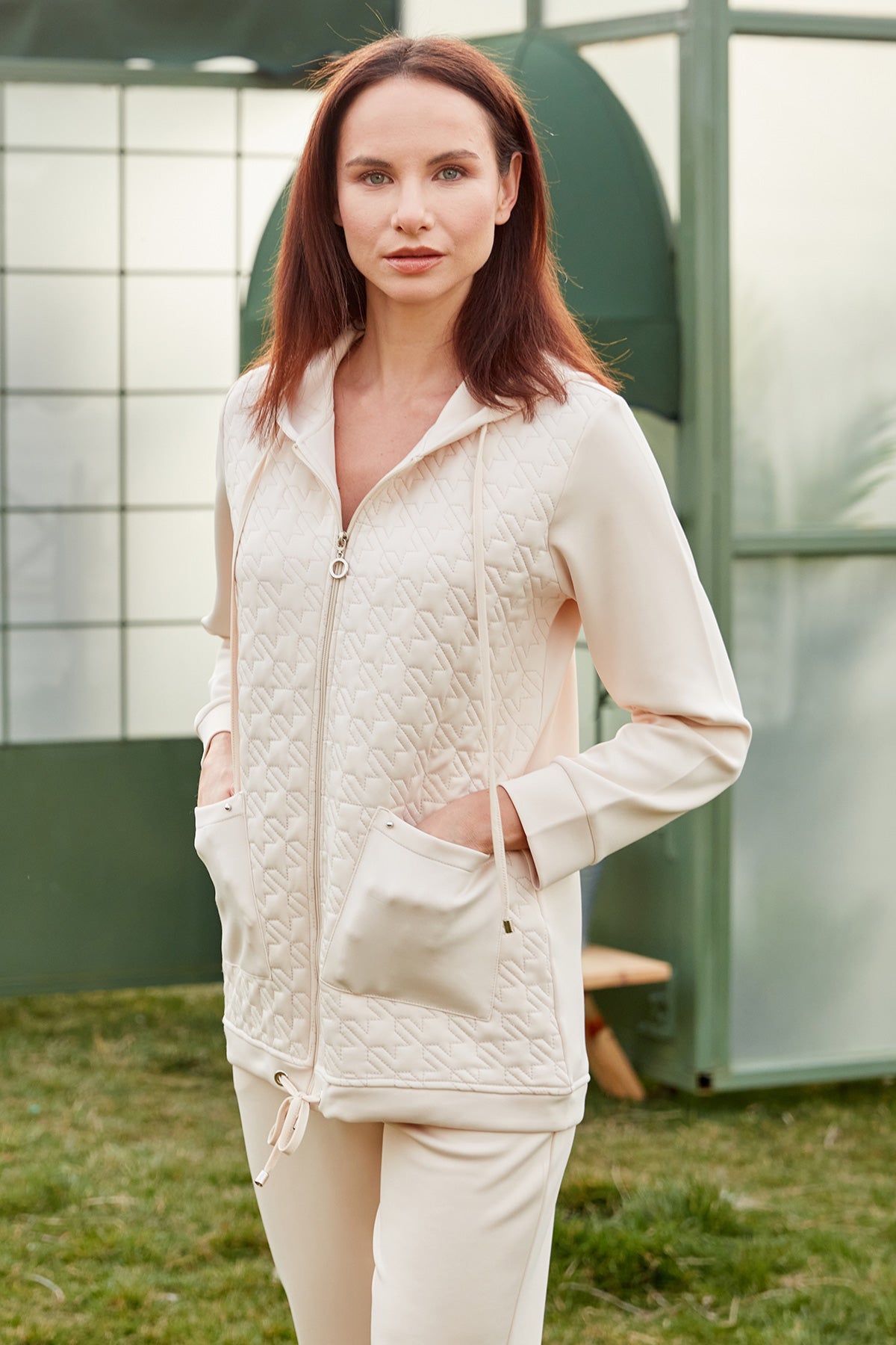 Kapitoneli Scuba Eşofman Takım - Bej (3) Sementa