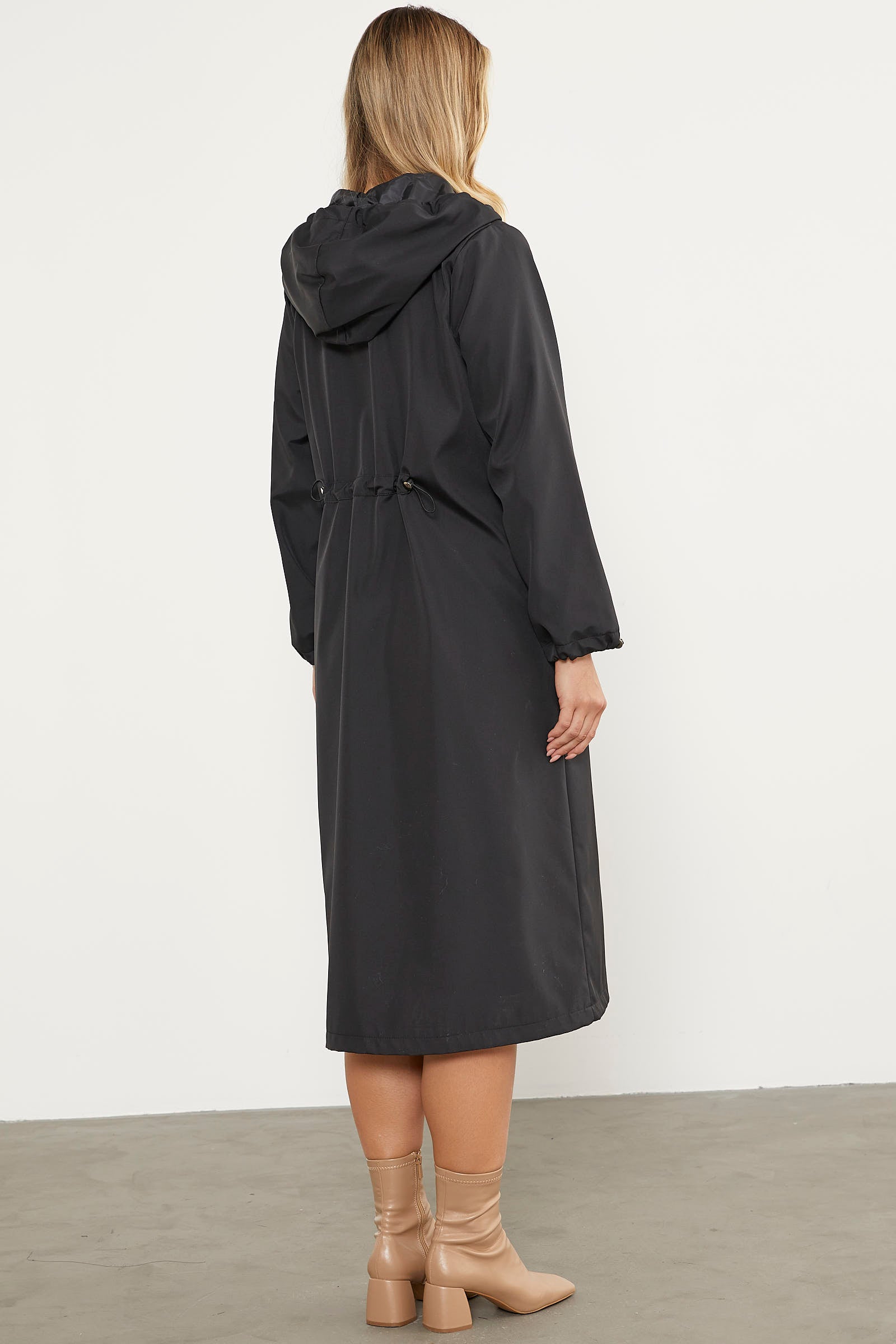 Kapüşonlu Fermuarlı Uzun Trençkot - Siyah (5) Sementa
