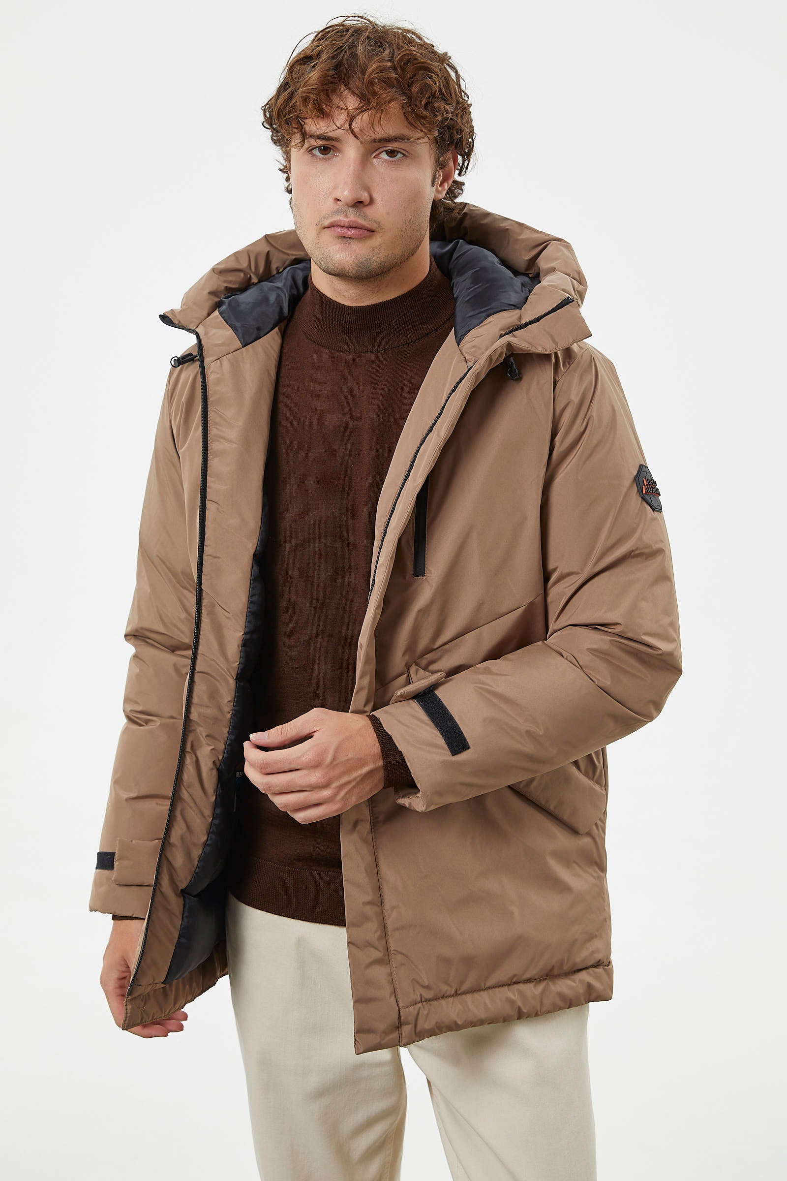 Kapüşonlu Kol Detaylı Şişme Mont - Vizon (3) Sementa