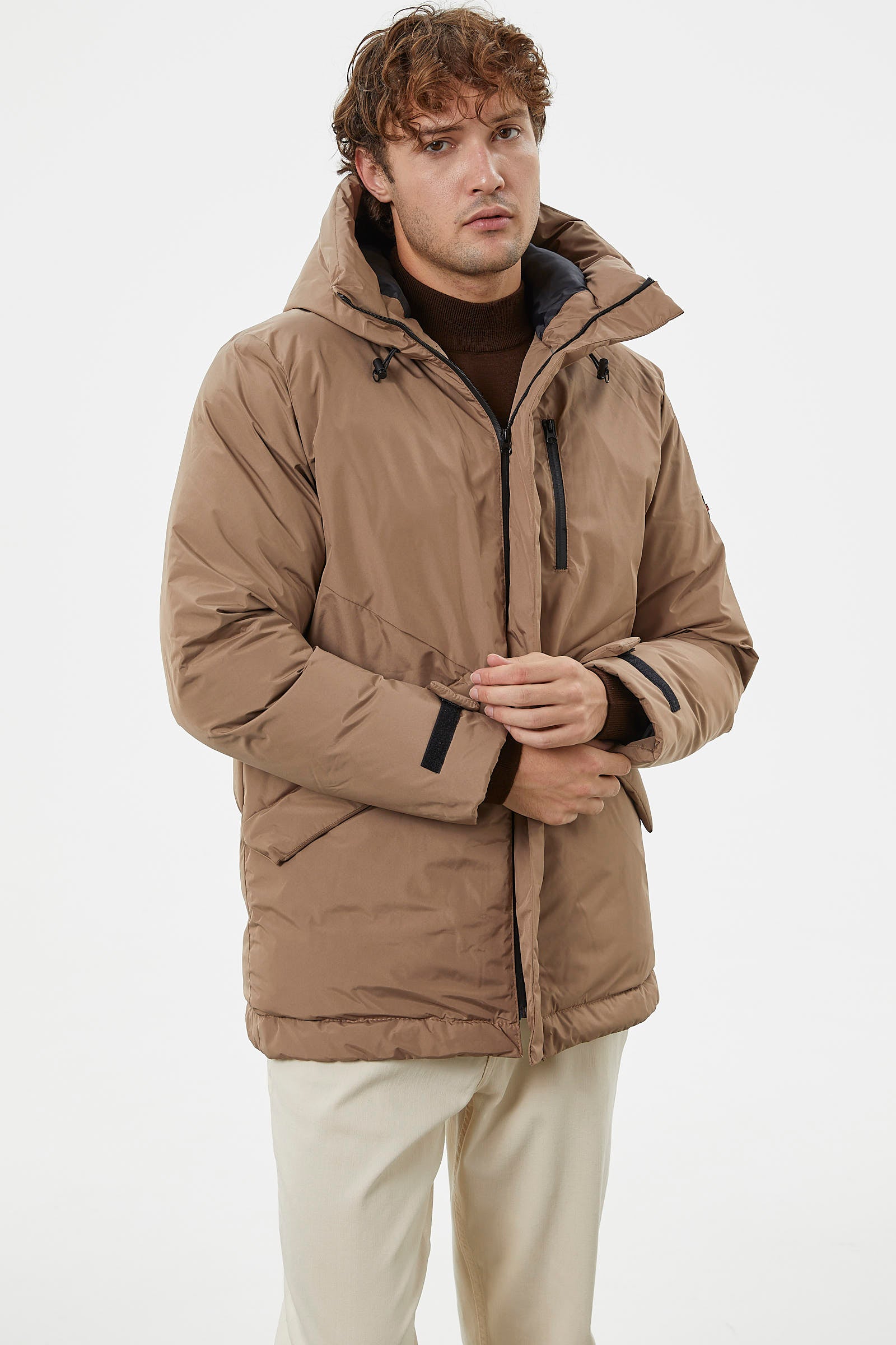 Kapüşonlu Kol Detaylı Şişme Mont - Vizon (4) Sementa