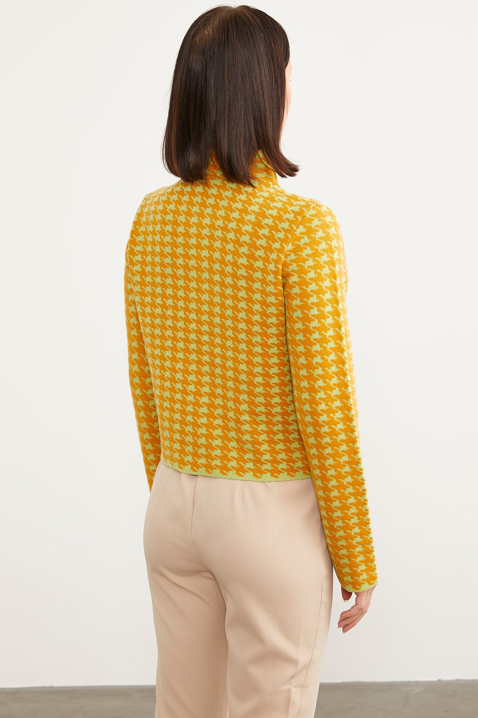 Kazayağı Desenli Dik Yaka Triko Hırka - Fıstık Yeşili (8) Sementa