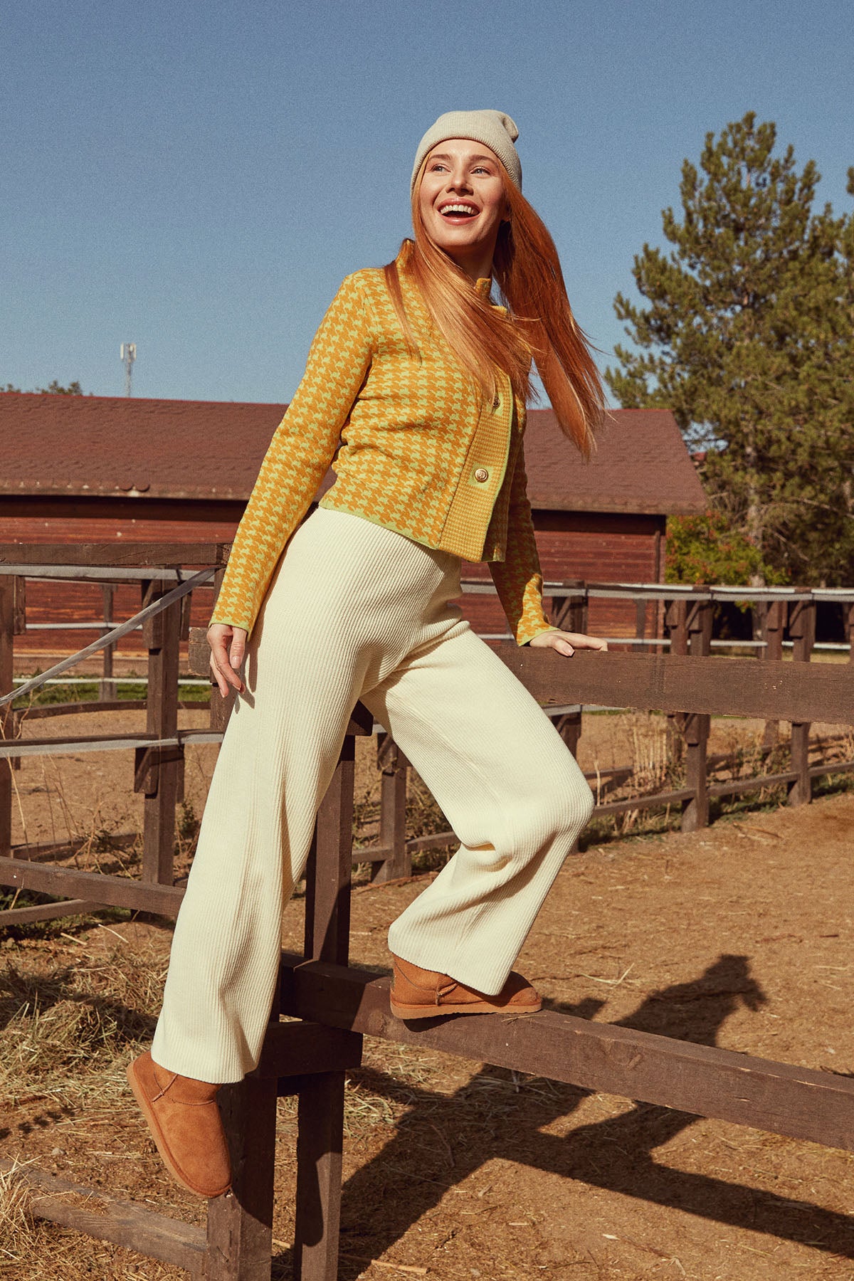 Kazayağı Desenli Dik Yaka Triko Hırka - Fıstık Yeşili (2) Sementa