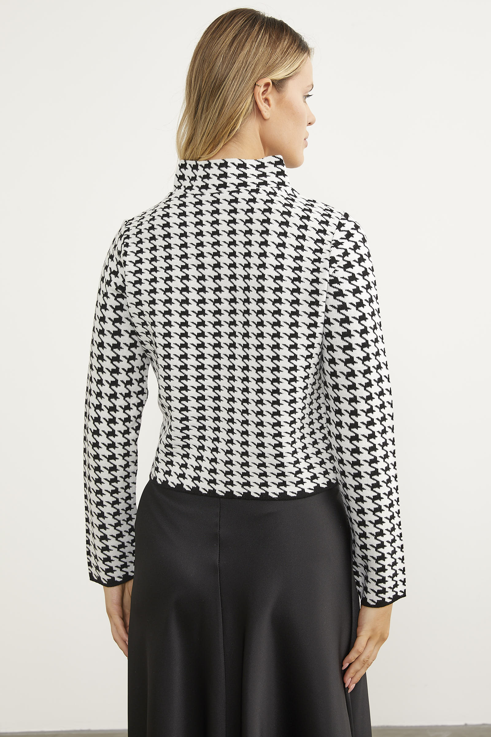 Kazayağı Desenli Dik Yaka Triko Hırka - Siyah (7) Sementa