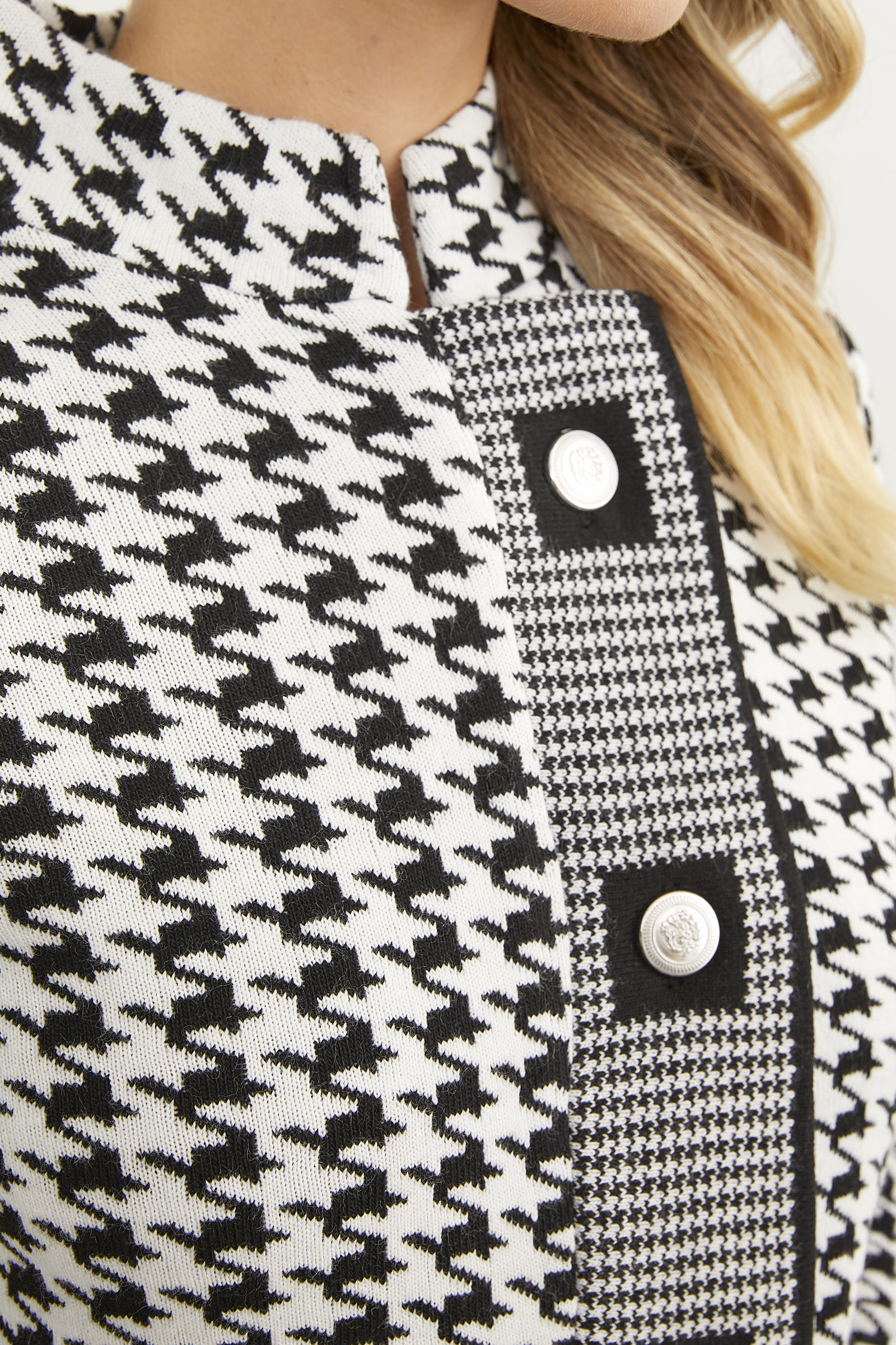 Kazayağı Desenli Dik Yaka Triko Hırka - Siyah (6) Sementa