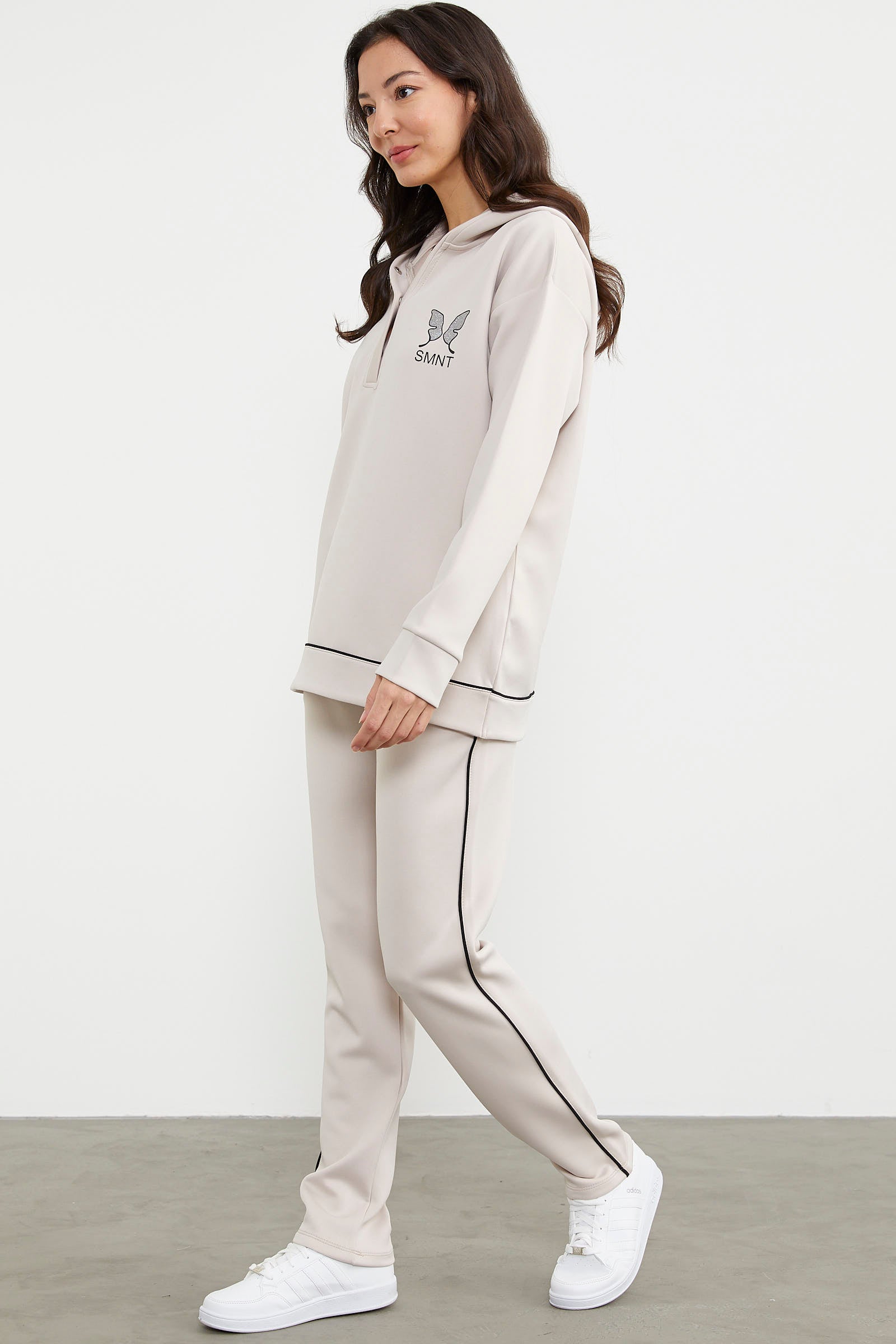 Kelebek Baskılı Oversize Scuba Eşofman Takım - Bej (4) Sementa