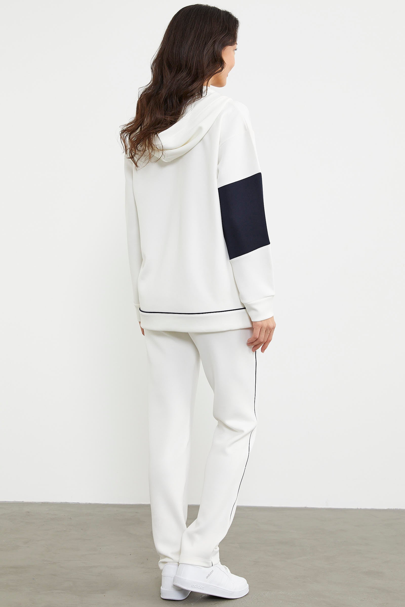 Kelebek Baskılı Oversize Scuba Eşofman Takım - Ekru (6) Sementa