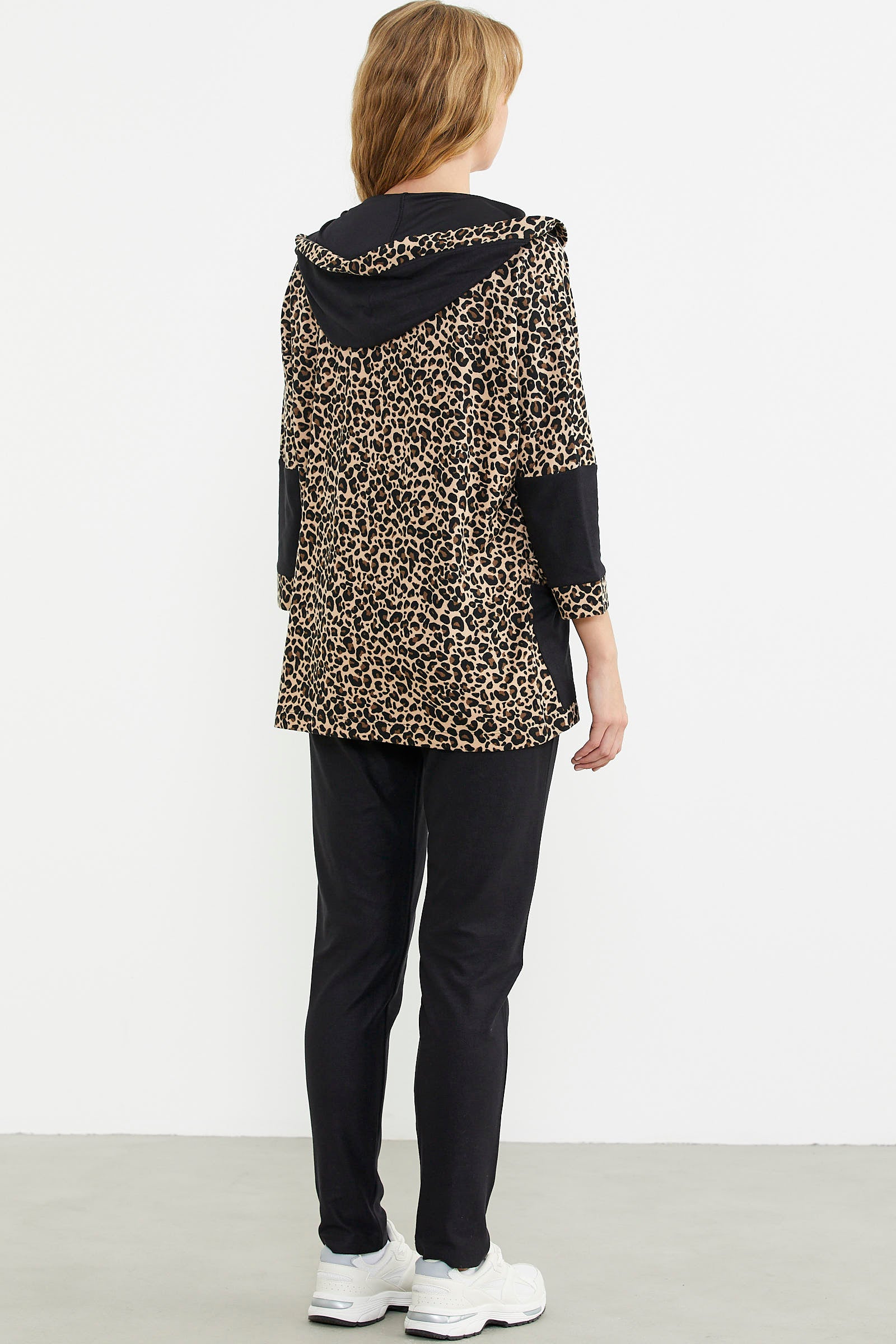 Leopar Desenli Cepli Rahat Kalıp Takım - Kahve - Sementa