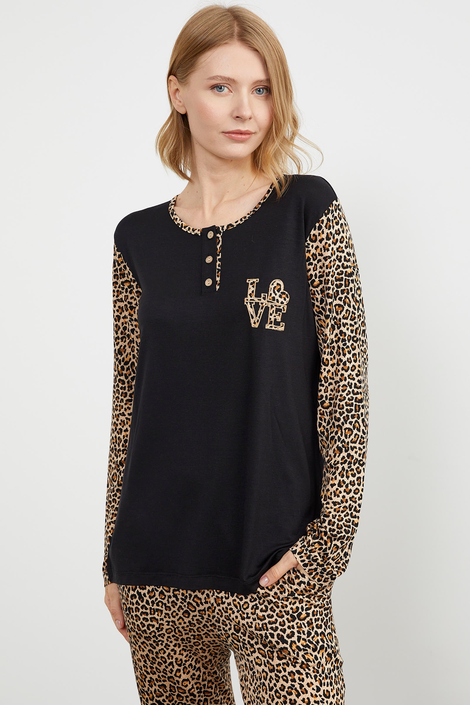 Leopar Düğmeli Yaka Pijama Takım - Siyah (5) Sementa