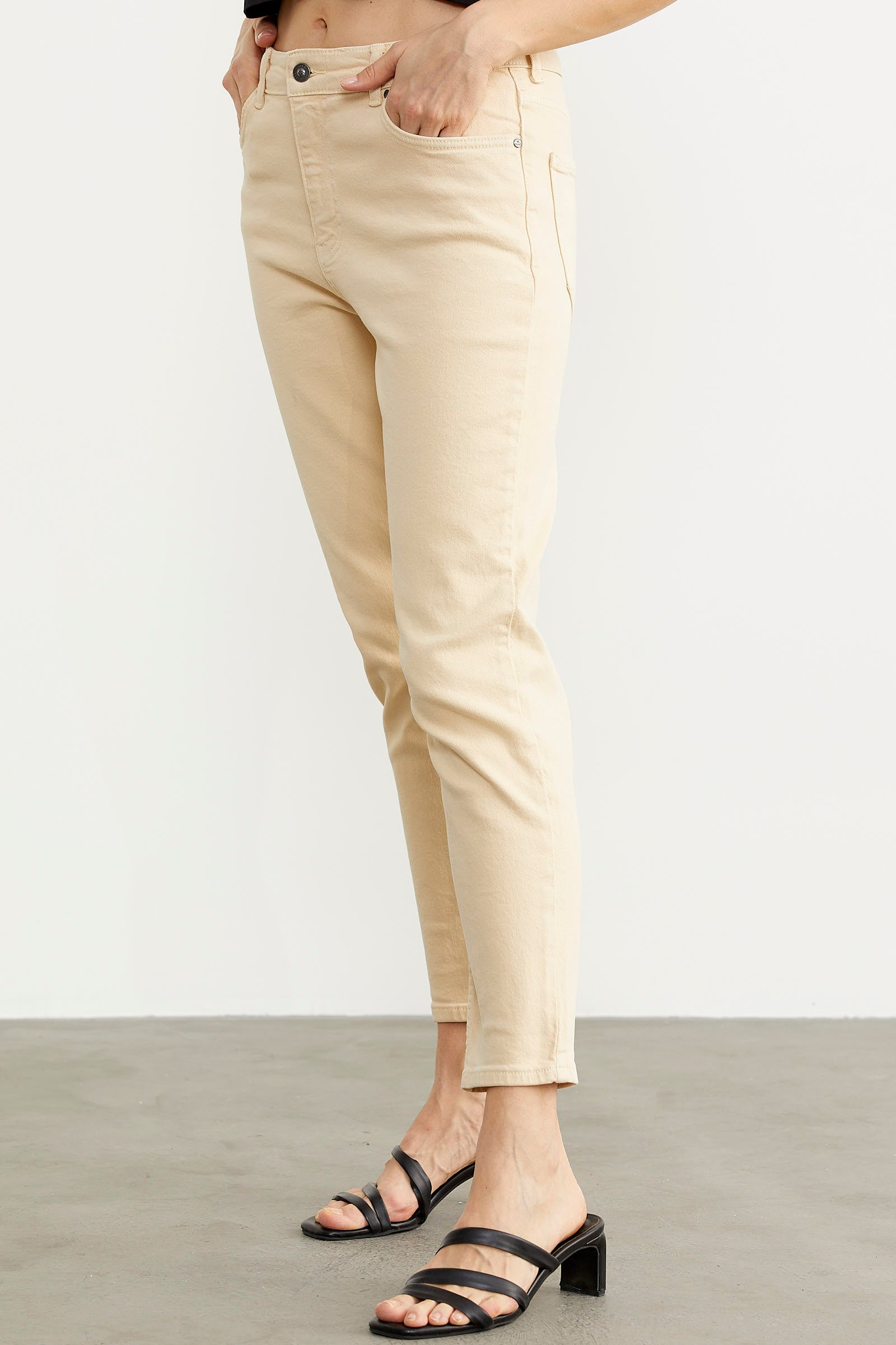 Likralı Fit Mom Jean - Bej (3) Sementa