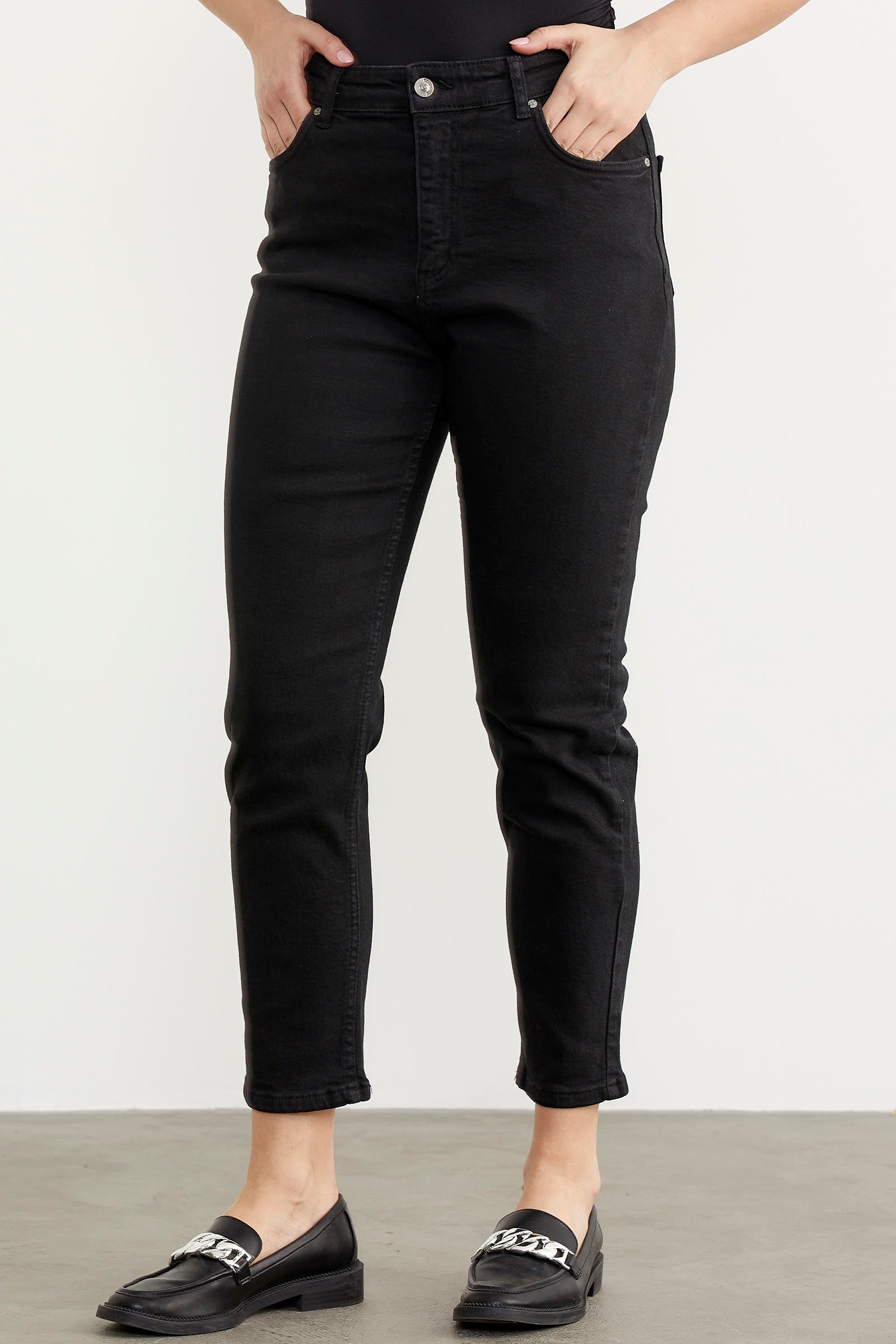 Likralı Fit Mom Jean - Siyah (3) Sementa