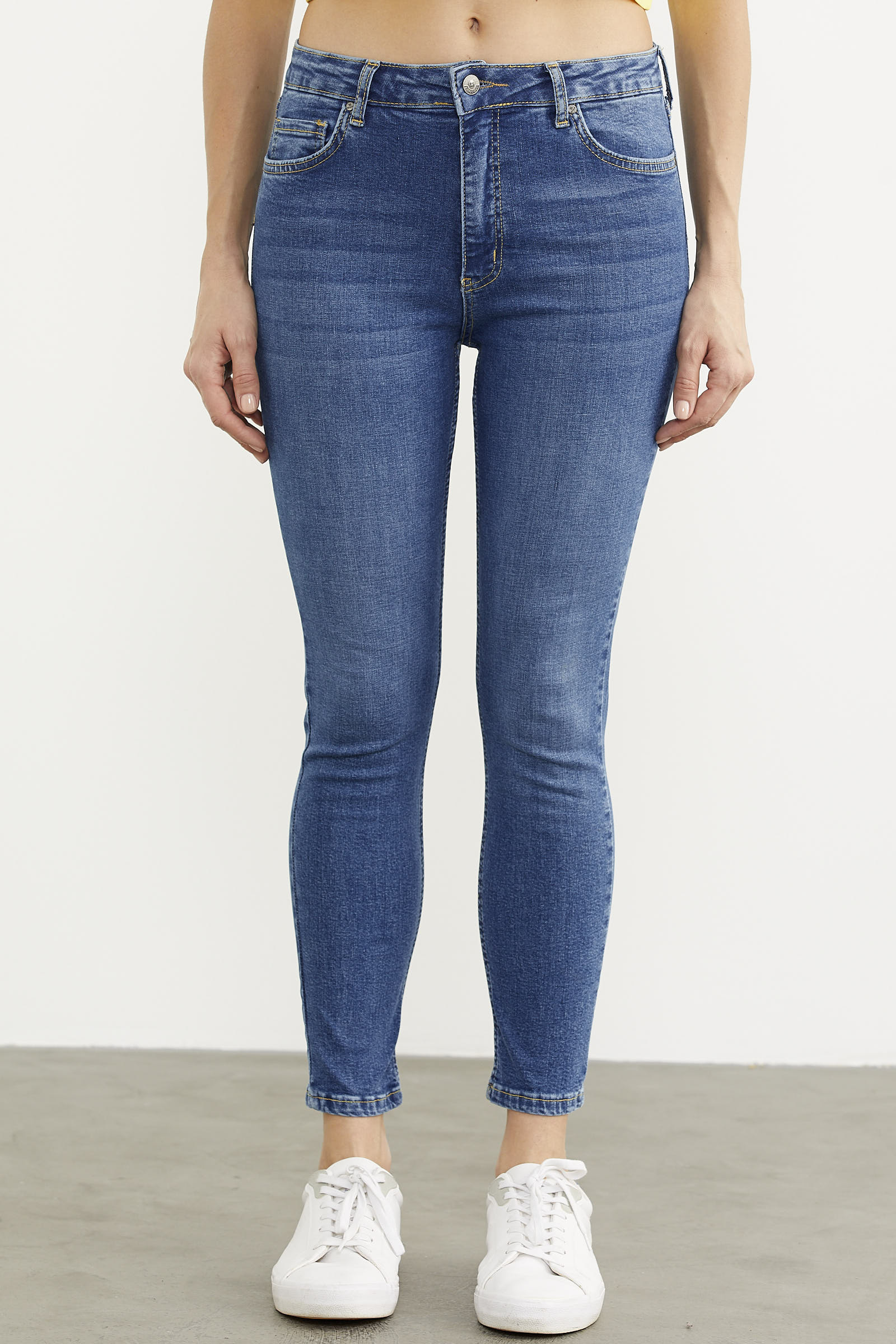 Likralı Slim Fit Jean Pantolon - Açık Mavi (3) Sementa